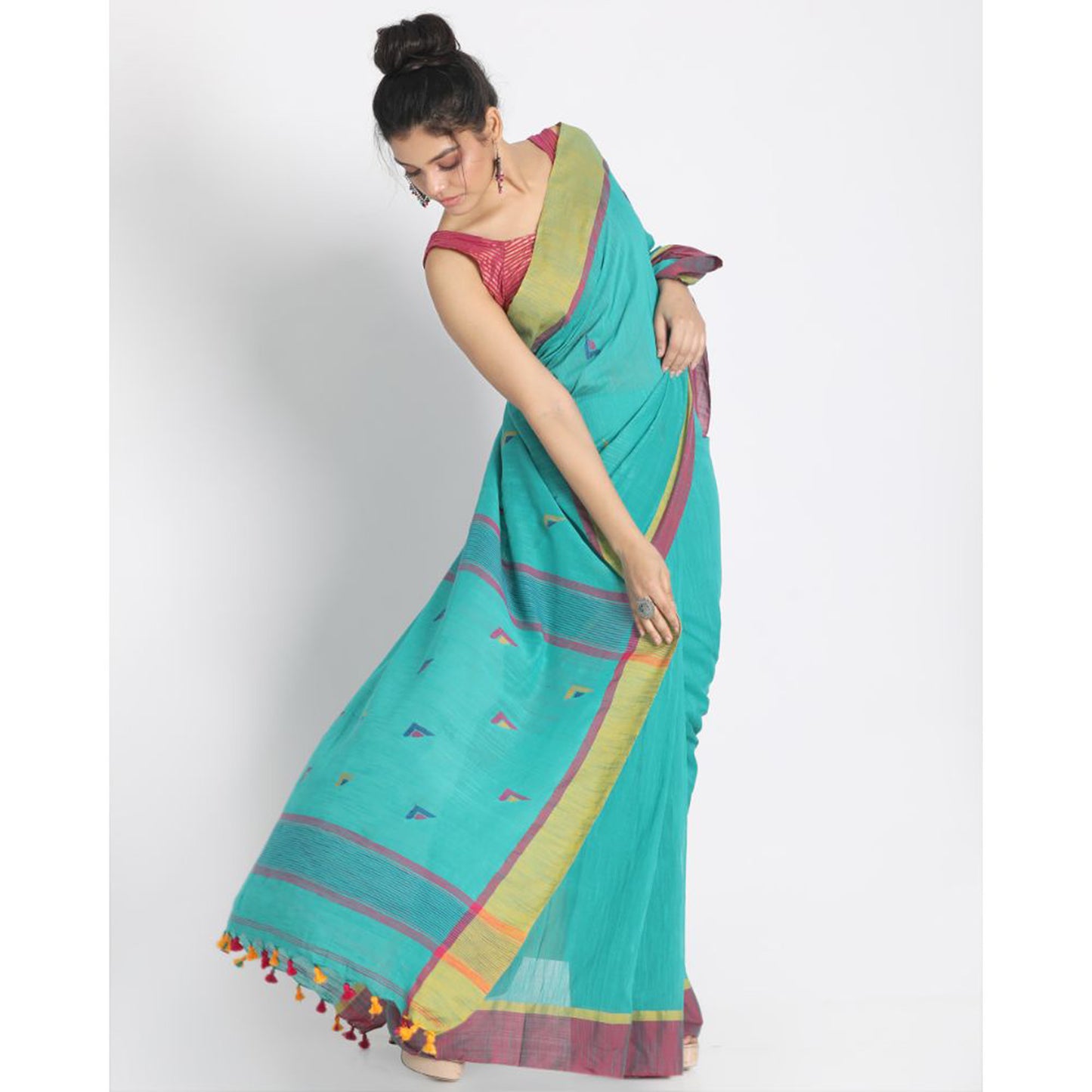 Aqua Cotton Handloom Jamdani Saree