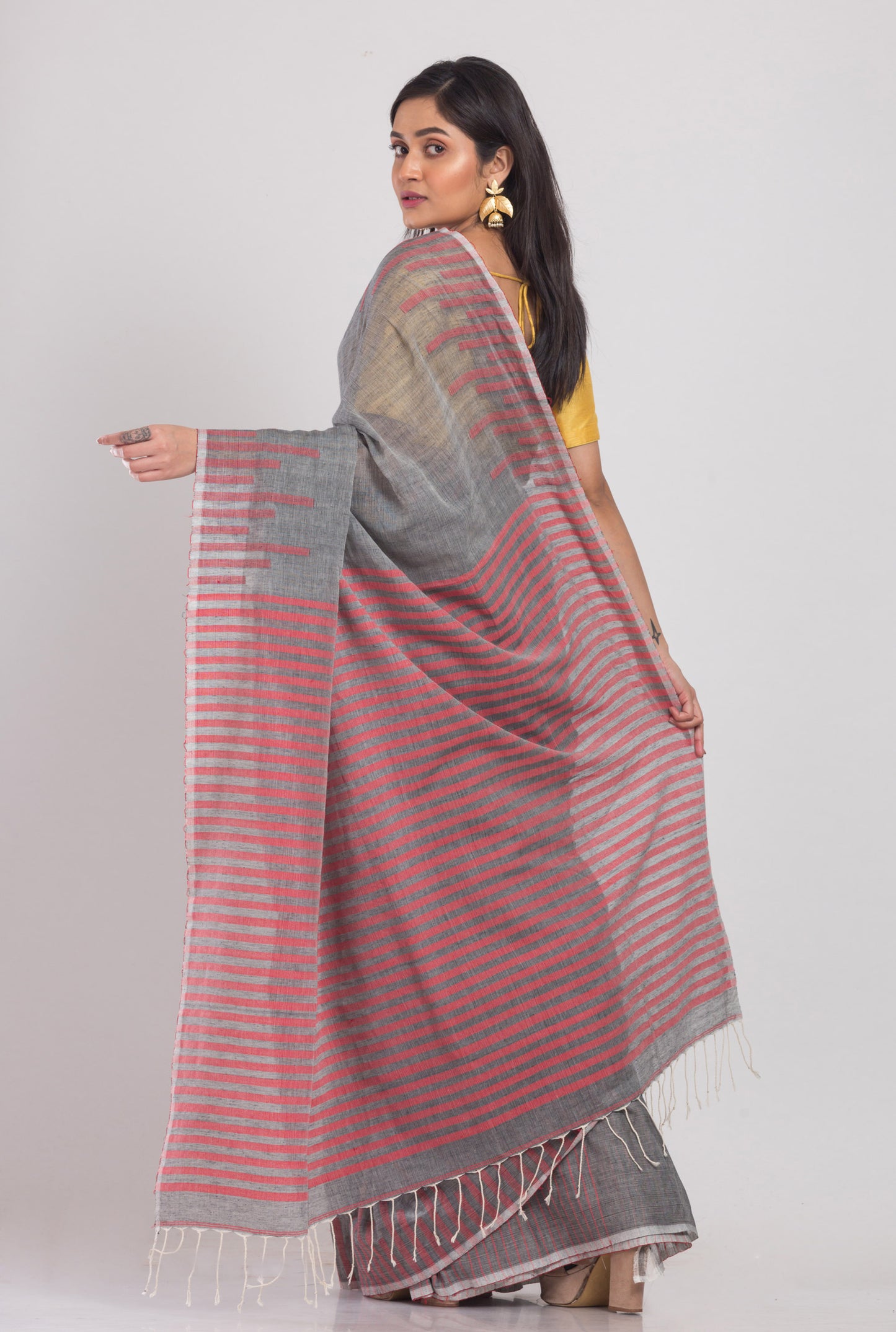 Grey Handloom Cotton Saree