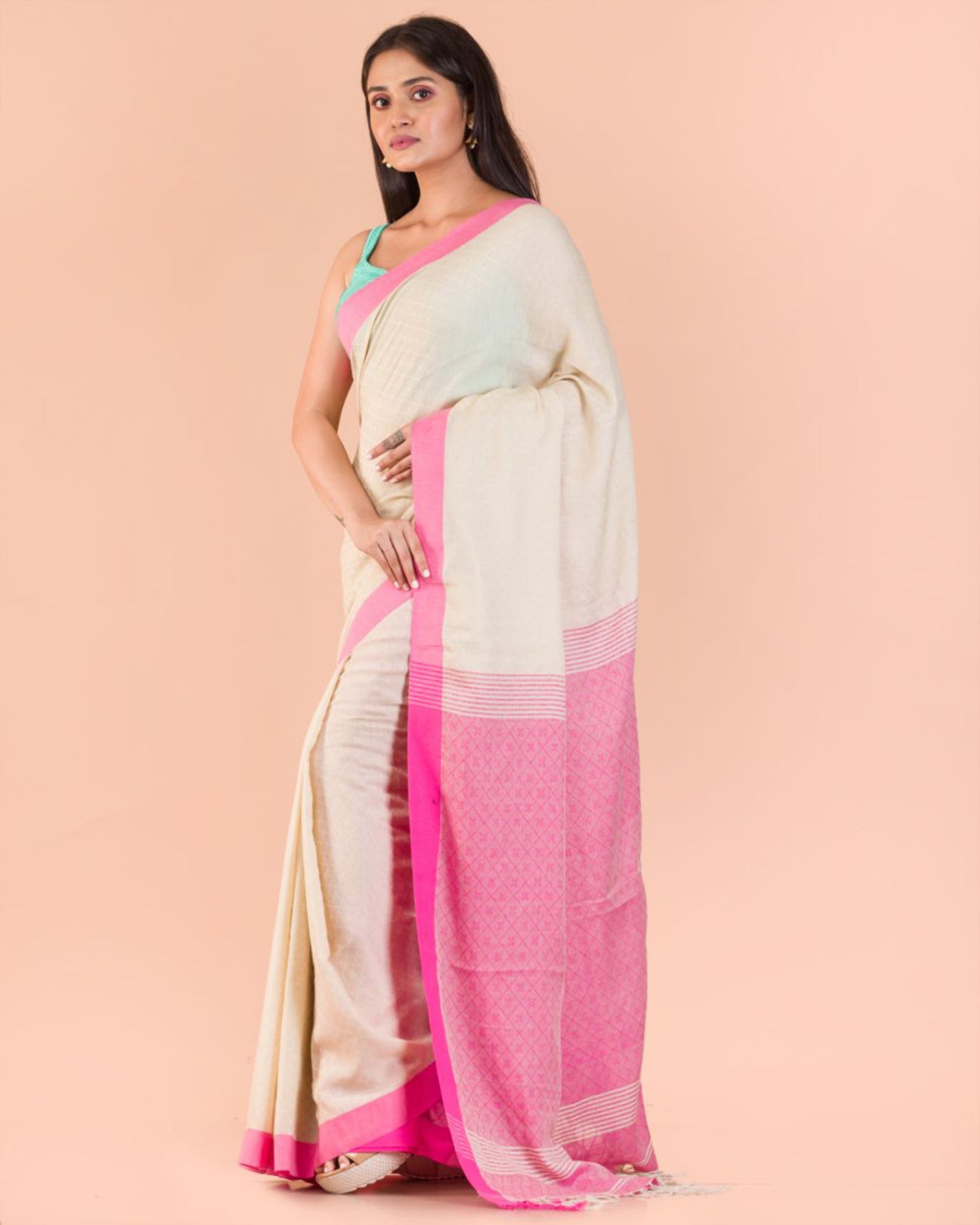 Cream pink handwoven bengal cotton saree