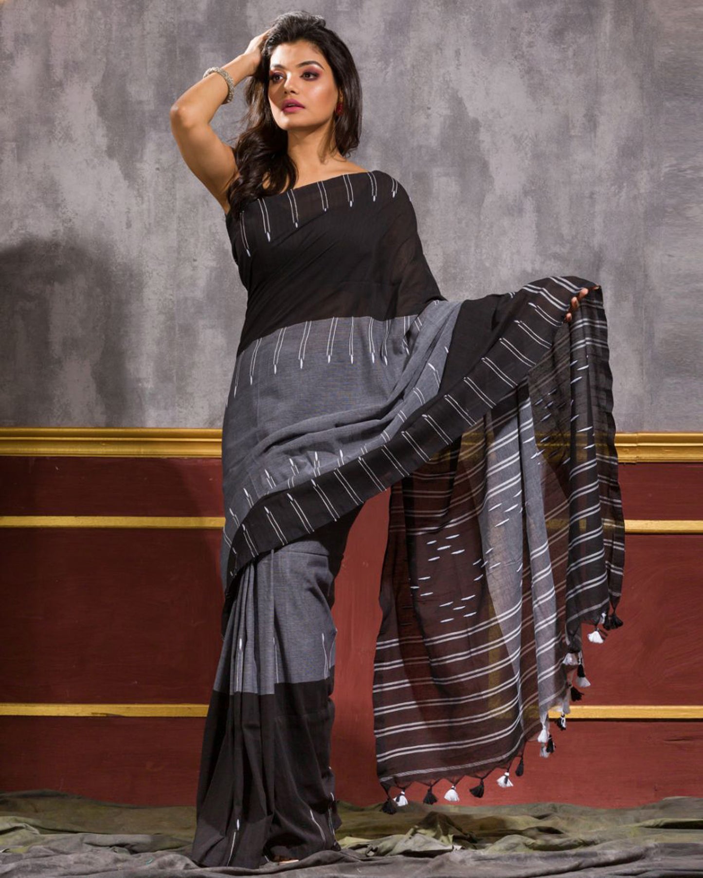 Black Beige Handwoven Cotton Saree