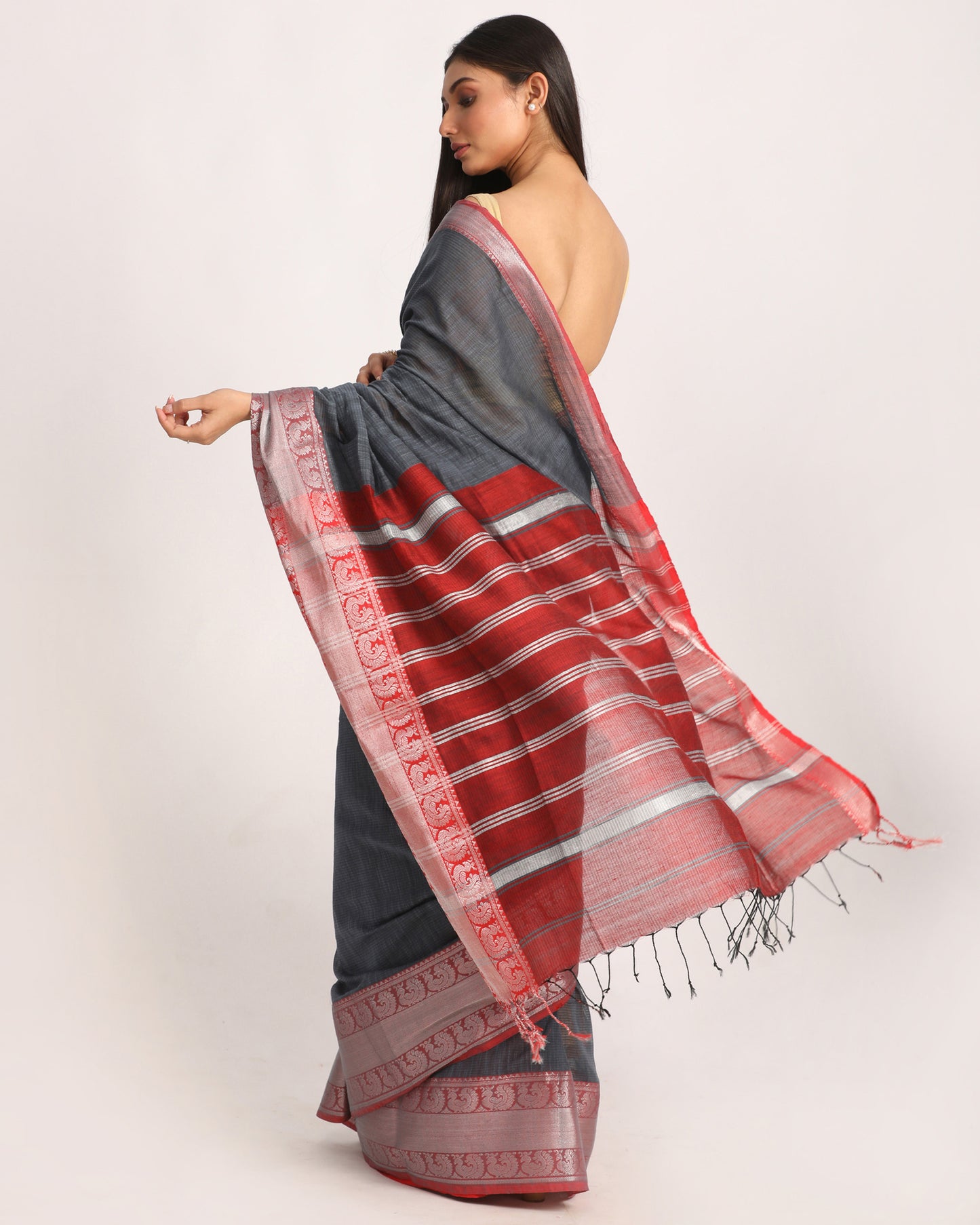 Deep Grey Handloom Cotton Tangail Saree