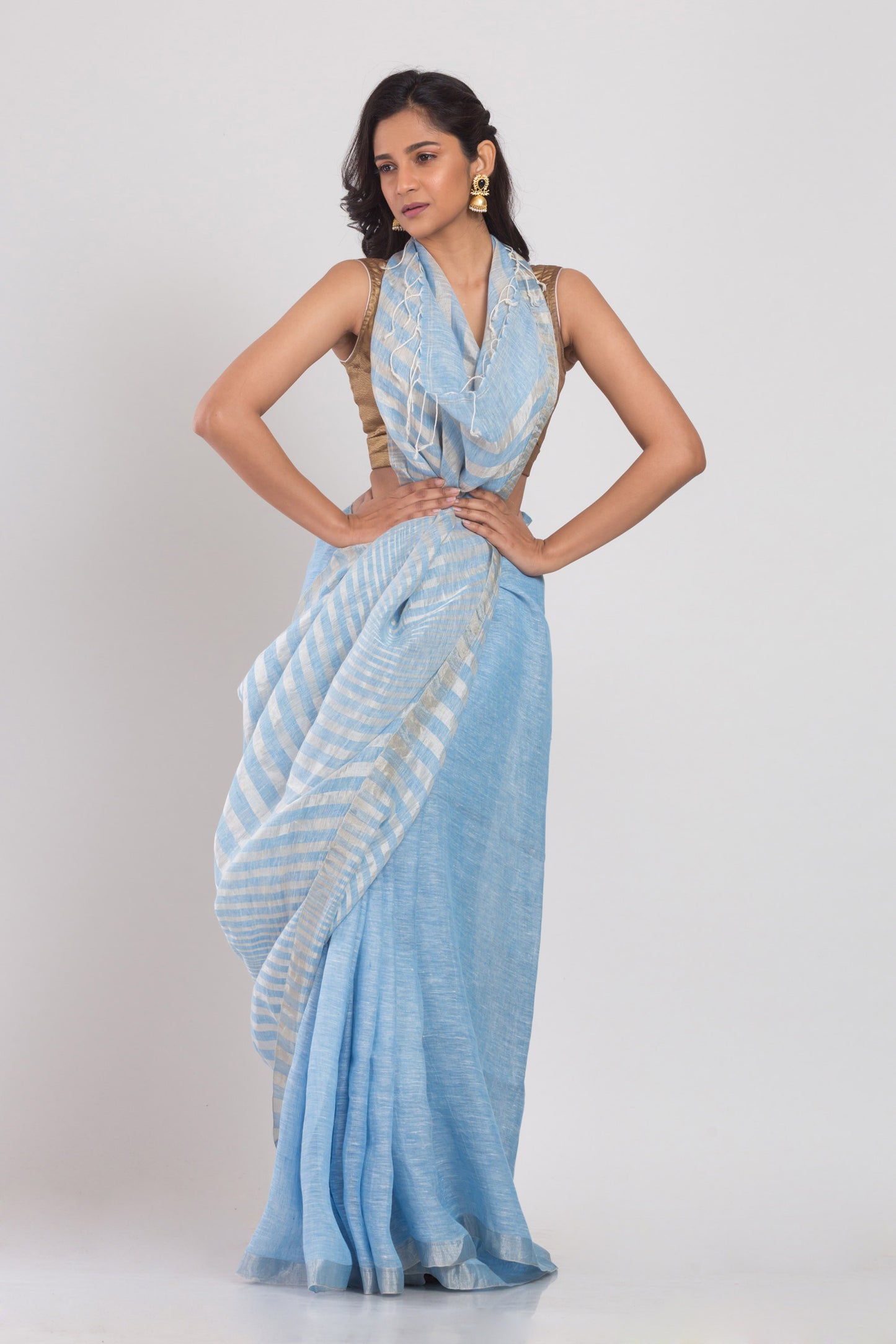 Sky blue Linen Saree With Silver Zari Pallu And Border