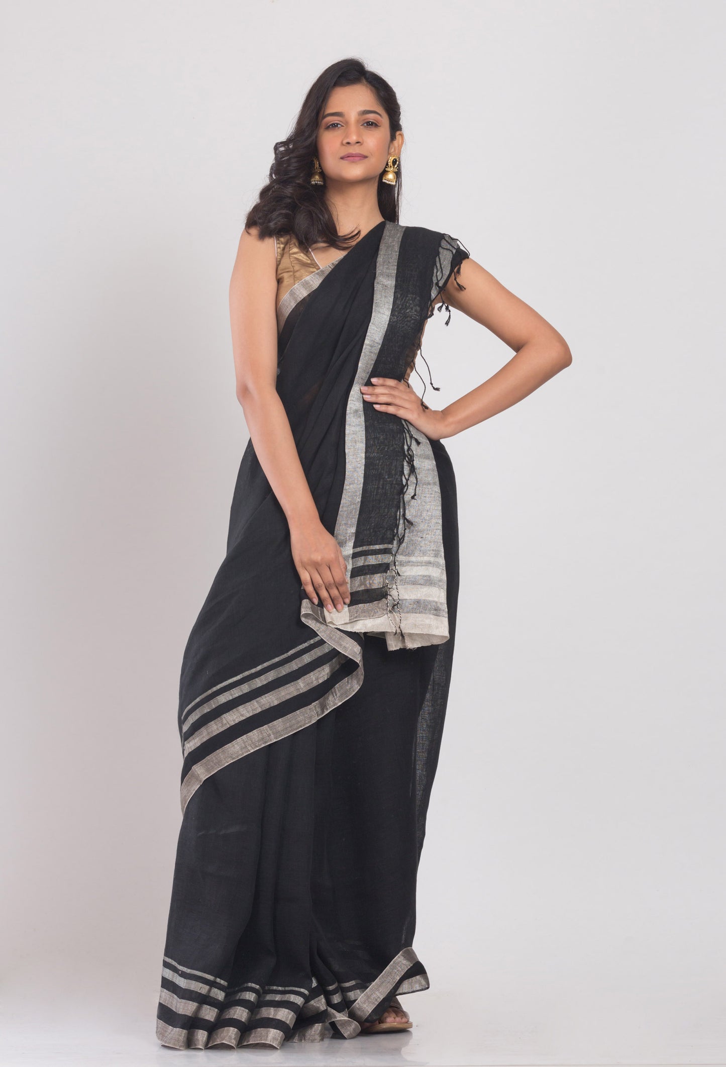 Black Handloom Linen Saree Silver Zari Border And Pallu