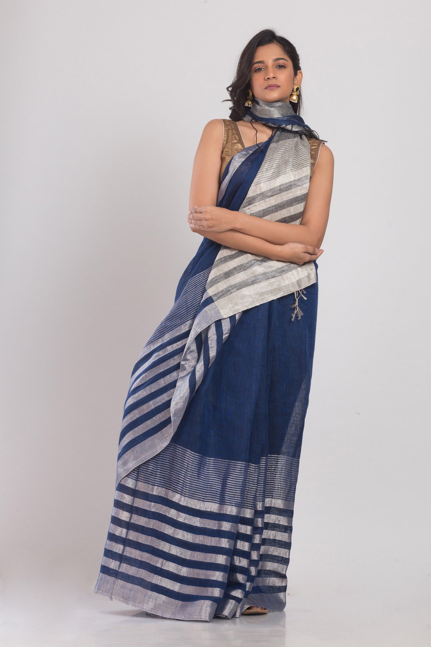 Blue Linen Saree With Silver Zari Pallu And Border