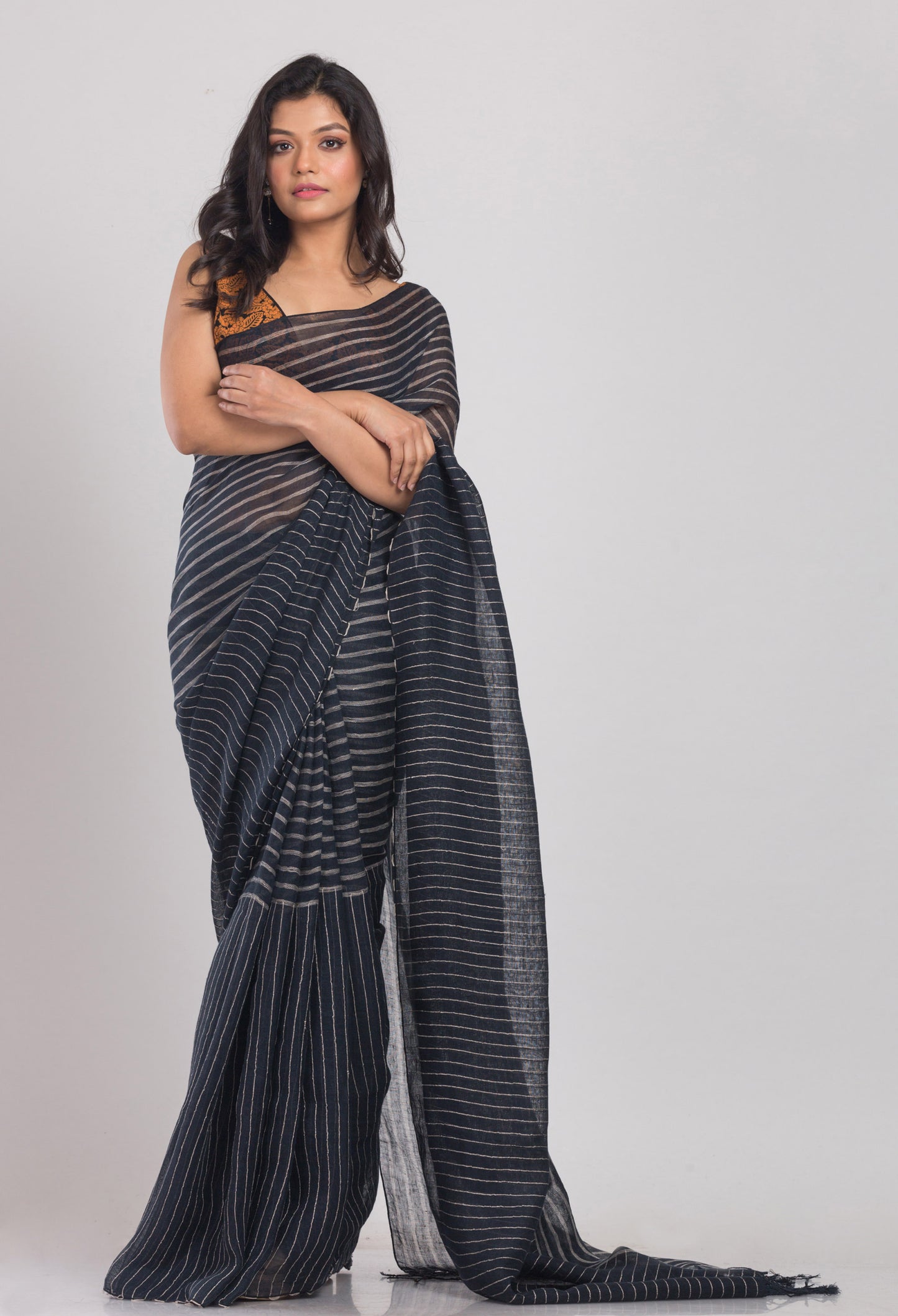 Dim Grey Handloom Linen Saree