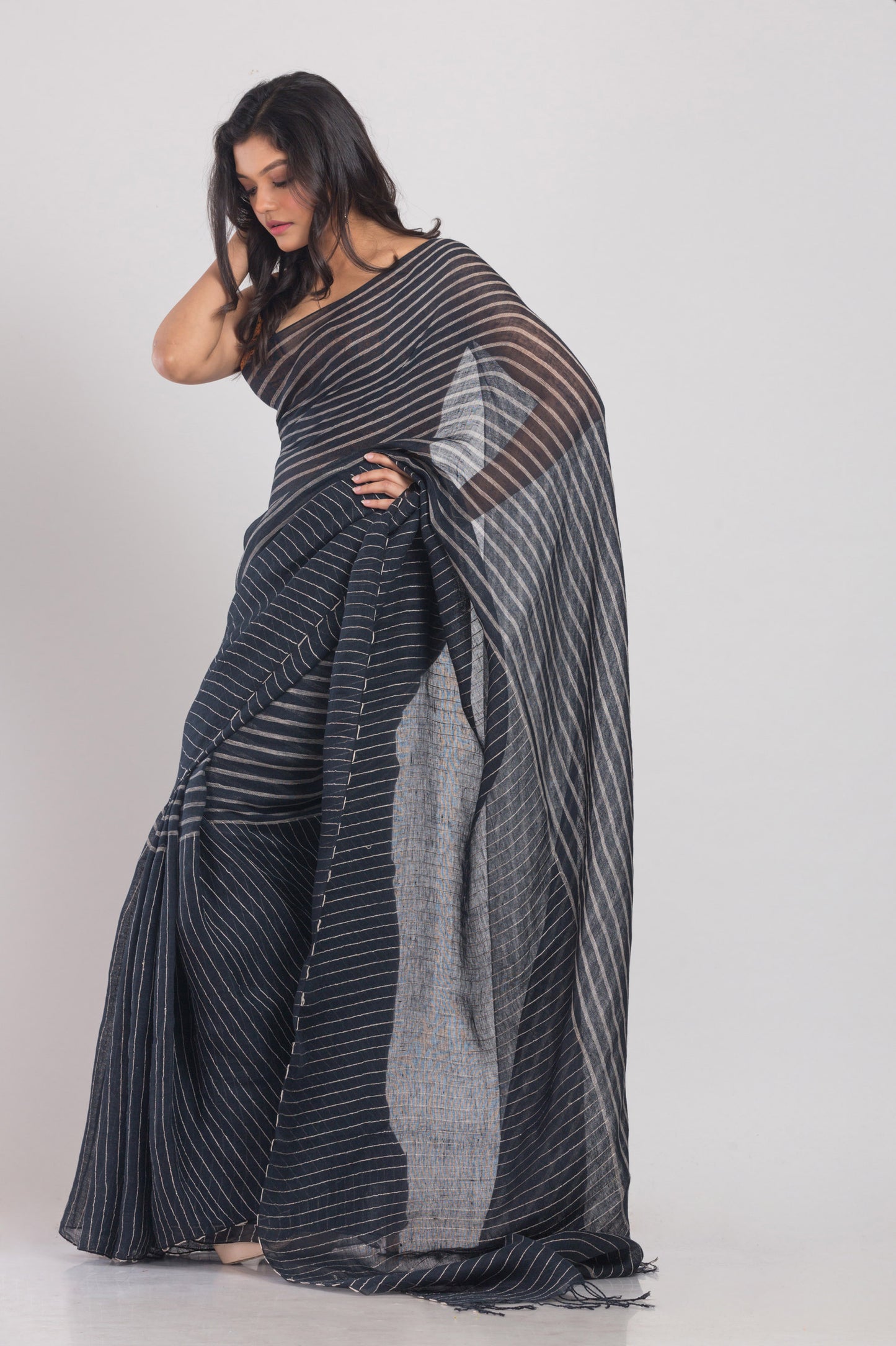 Dim Grey Handloom Linen Saree