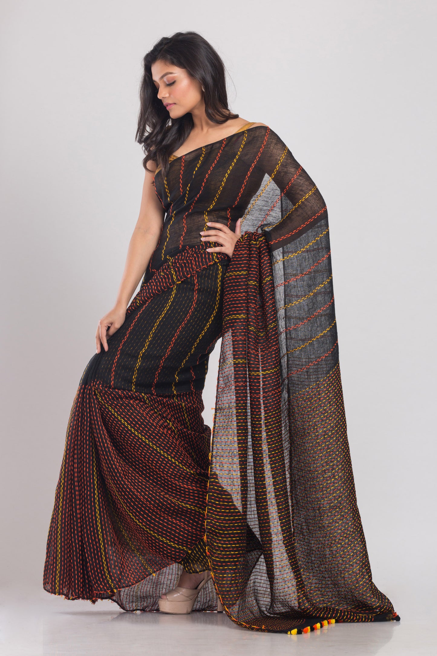 Black Handwoven Linen Saree