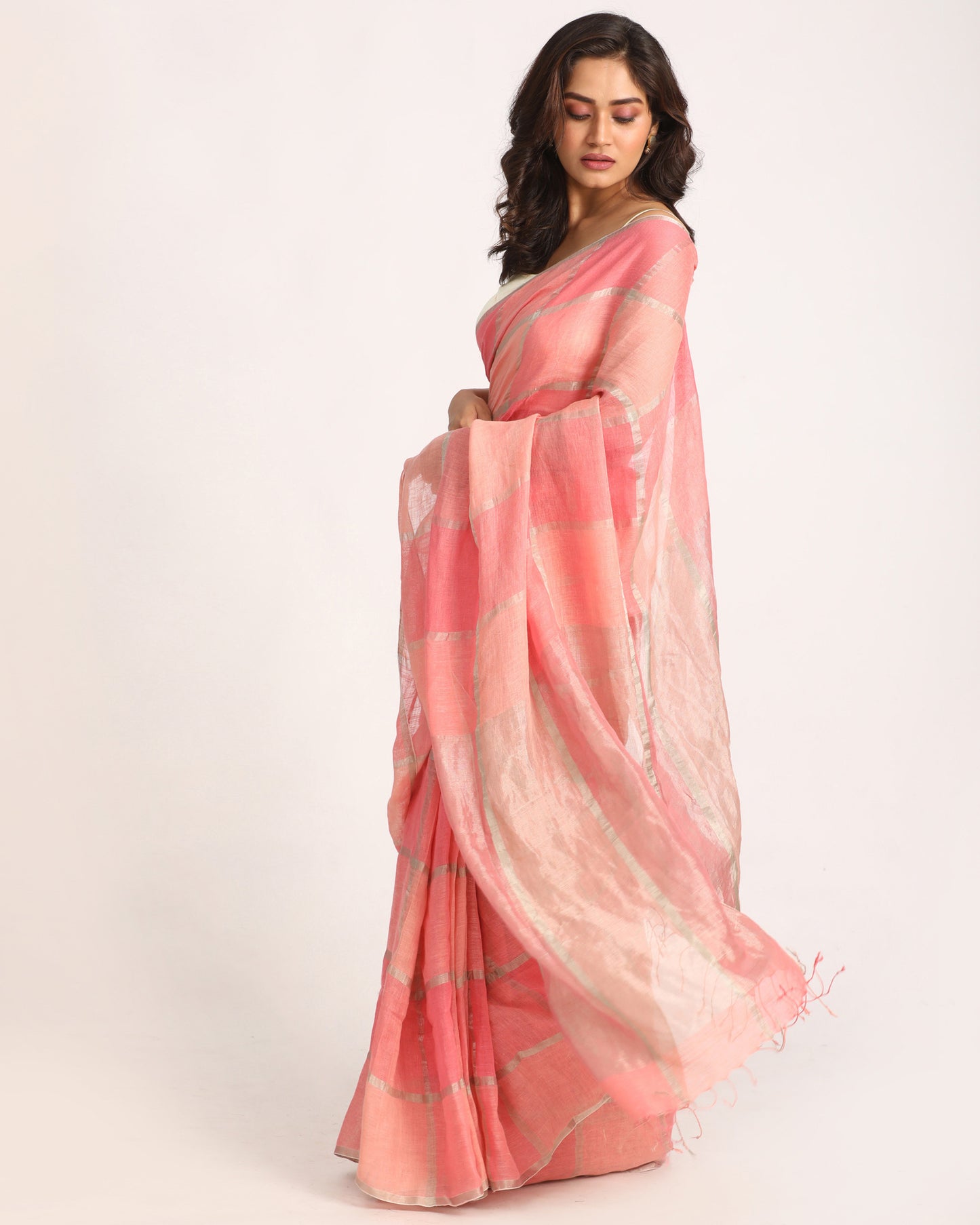 Pastel Pink Traditional Handloom Check Linen Saree