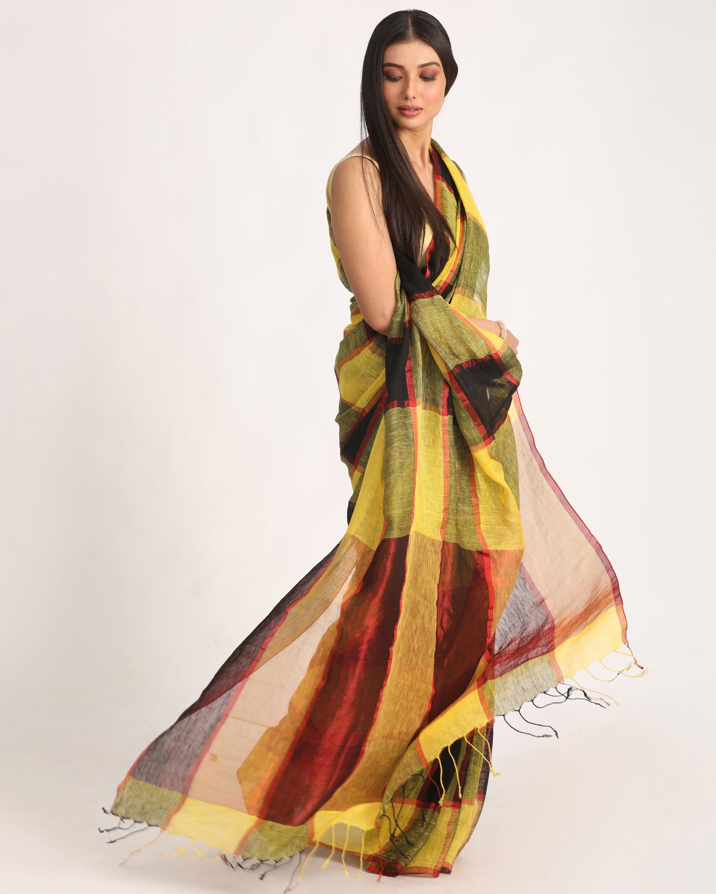 Yellow Black Traditional Check Linen Handloom Saree