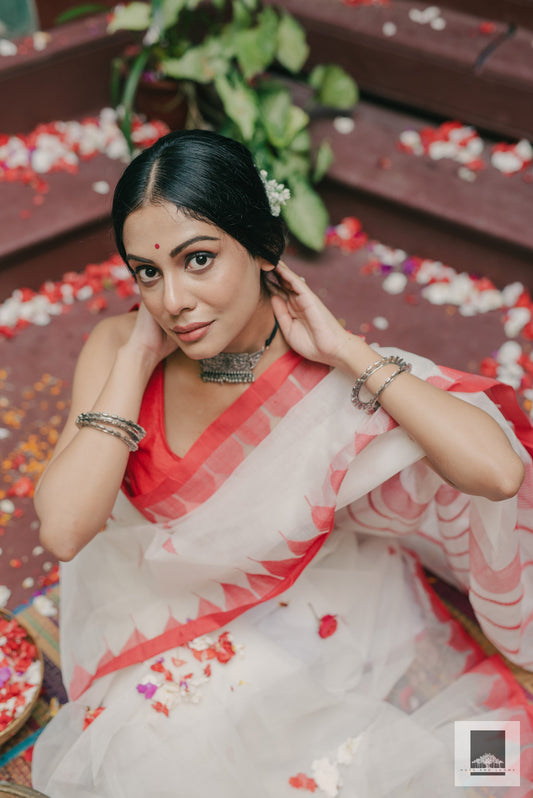 Aadya I Handloom Red and White Silk Saree