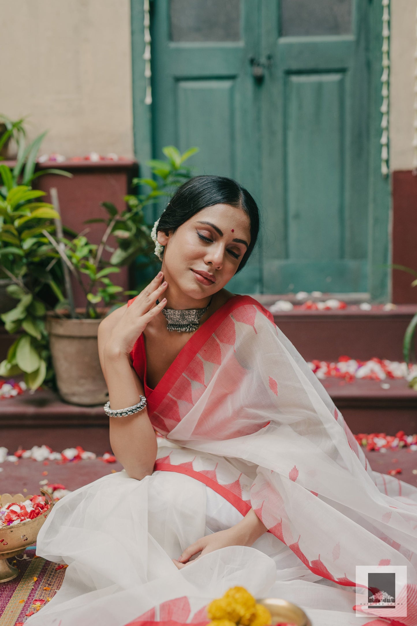 Aadya I Handloom Red and White Silk Saree