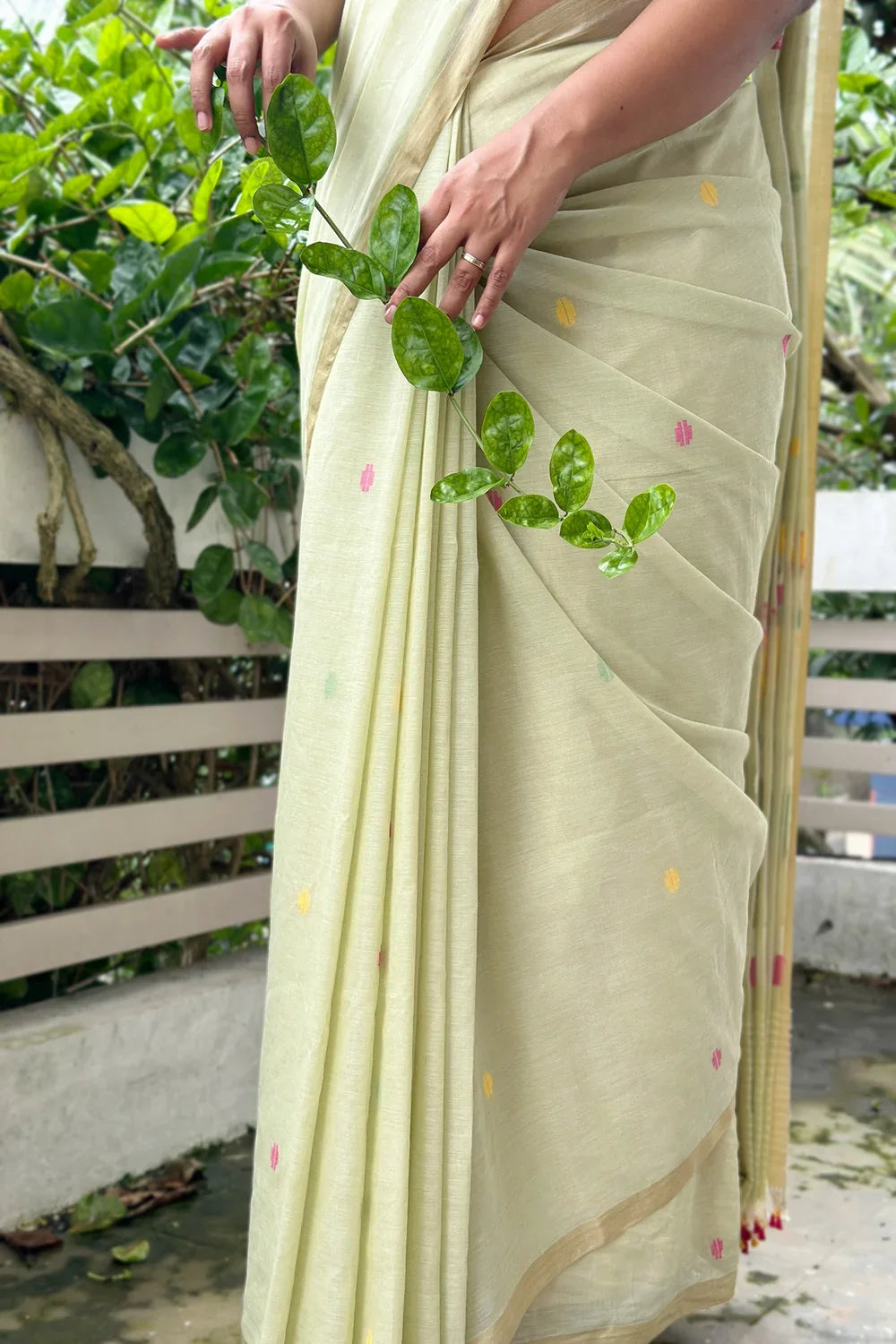 Handloom Leaf Green Soft Cotton Jamdani Saree