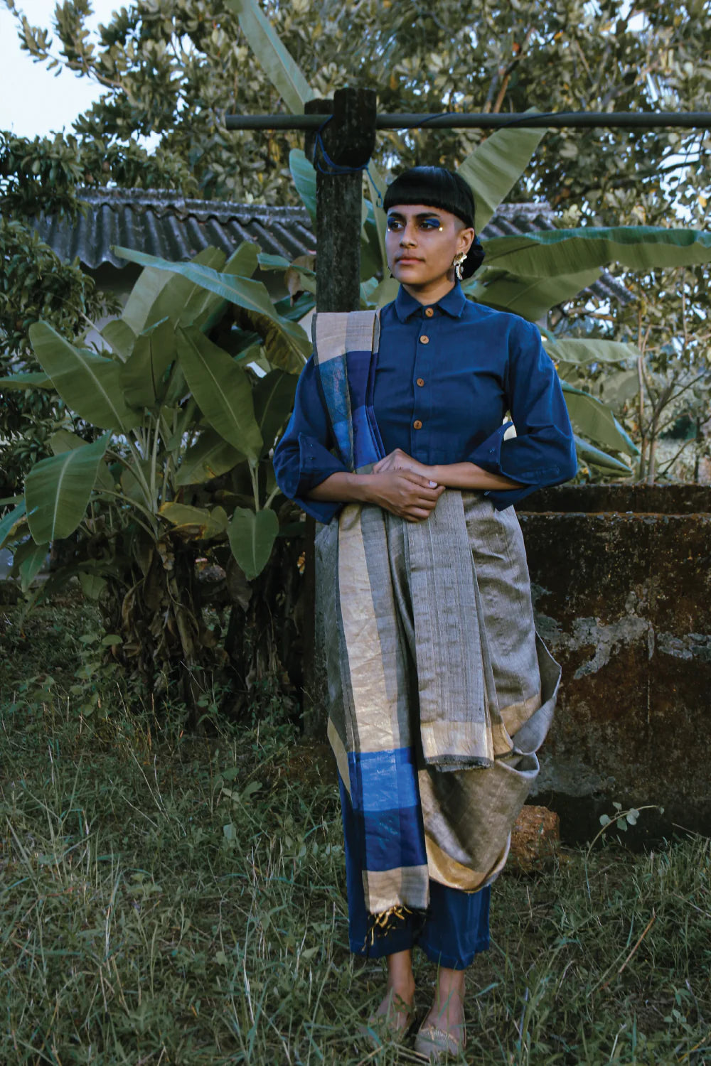 Handloom Beige Tussar Silk Saree With Zari Border & Navy Blue Pallu