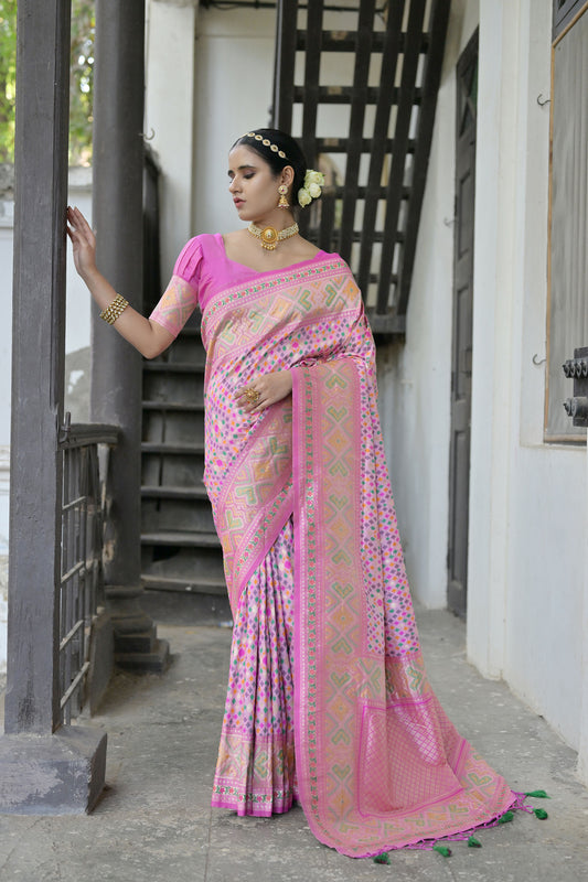 Bhakti Patola Baby-Pink Paithani Silk meenakari weave Saree