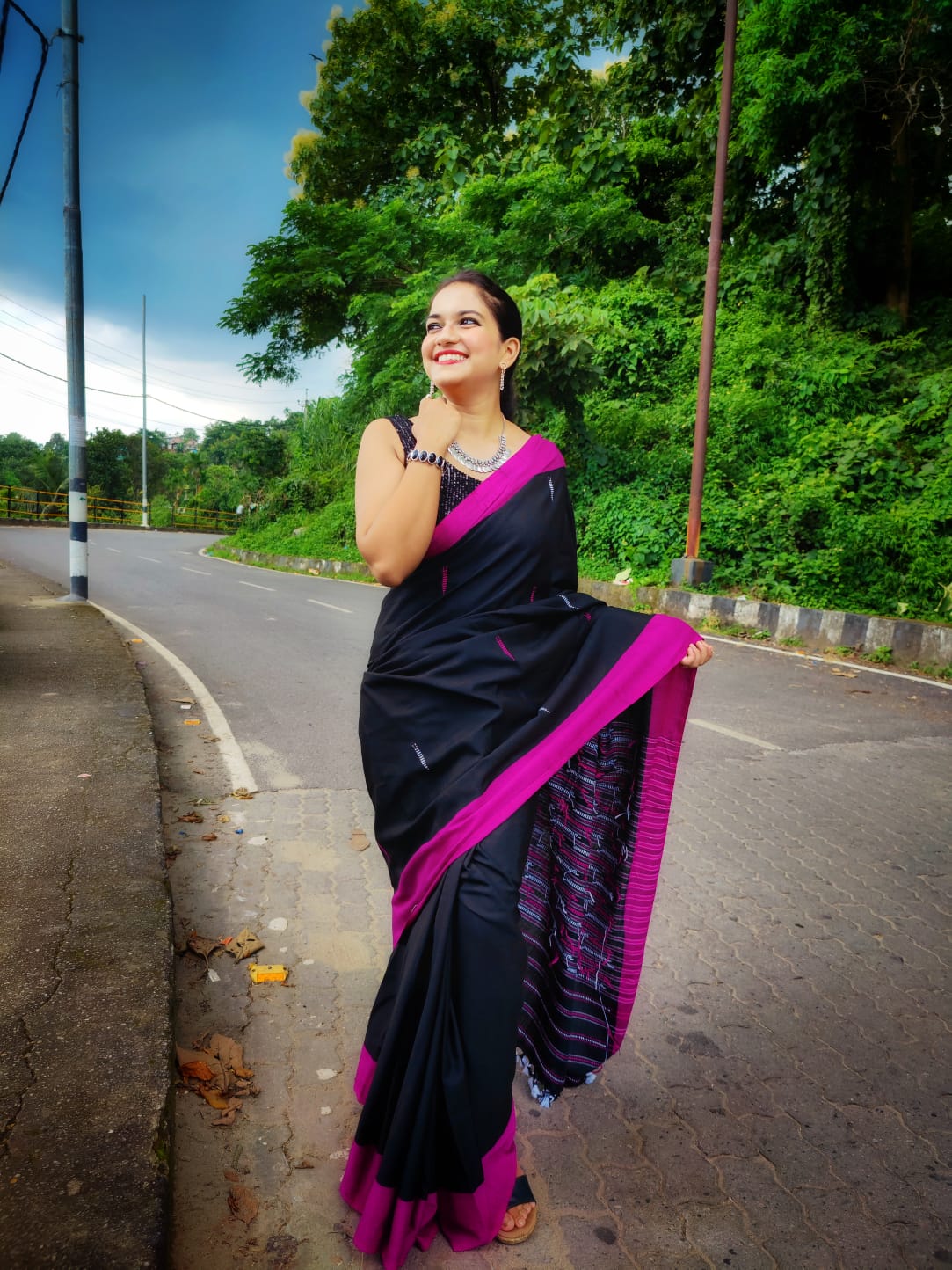 Prit Dark Blue Cotton Handloom saree