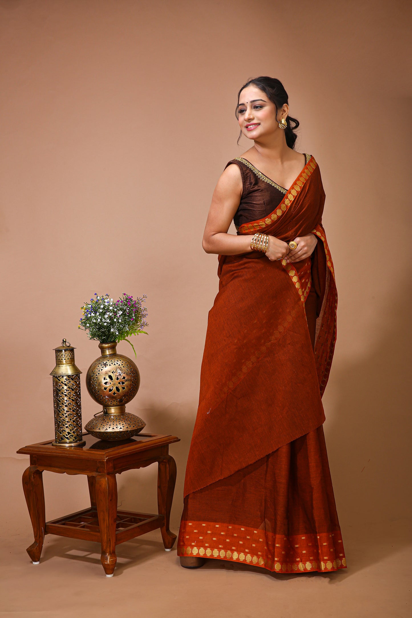 Dori Orange Cotton Self Design Saree