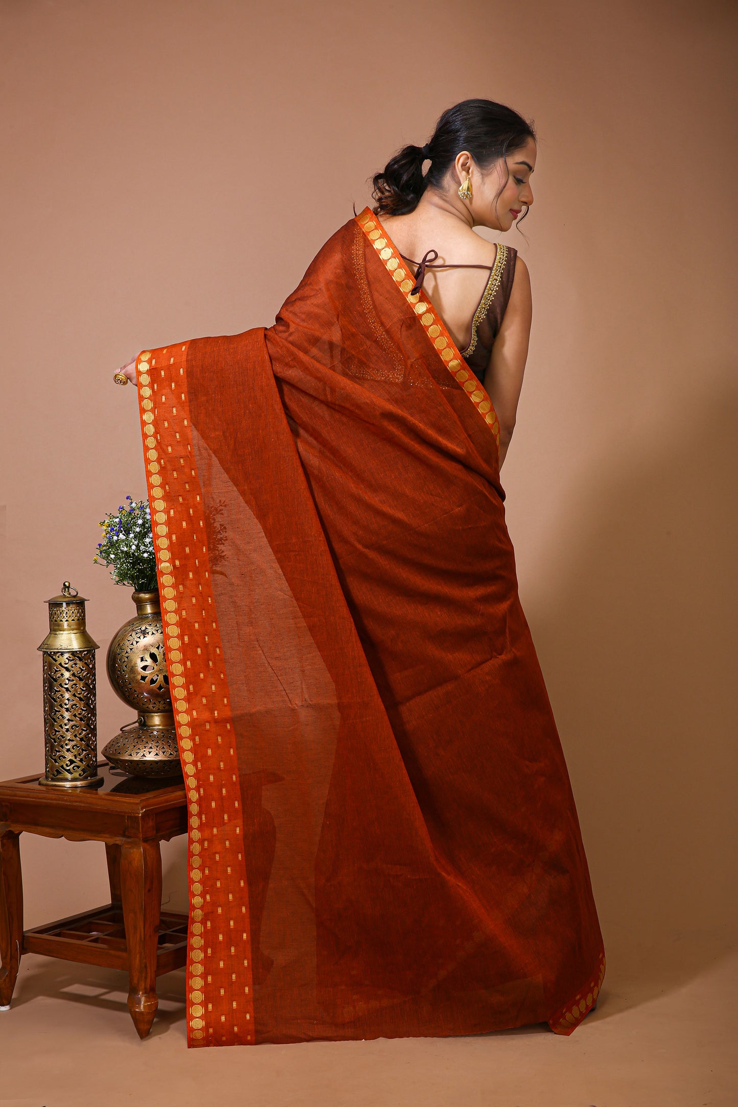 Dori Orange Cotton Self Design Saree