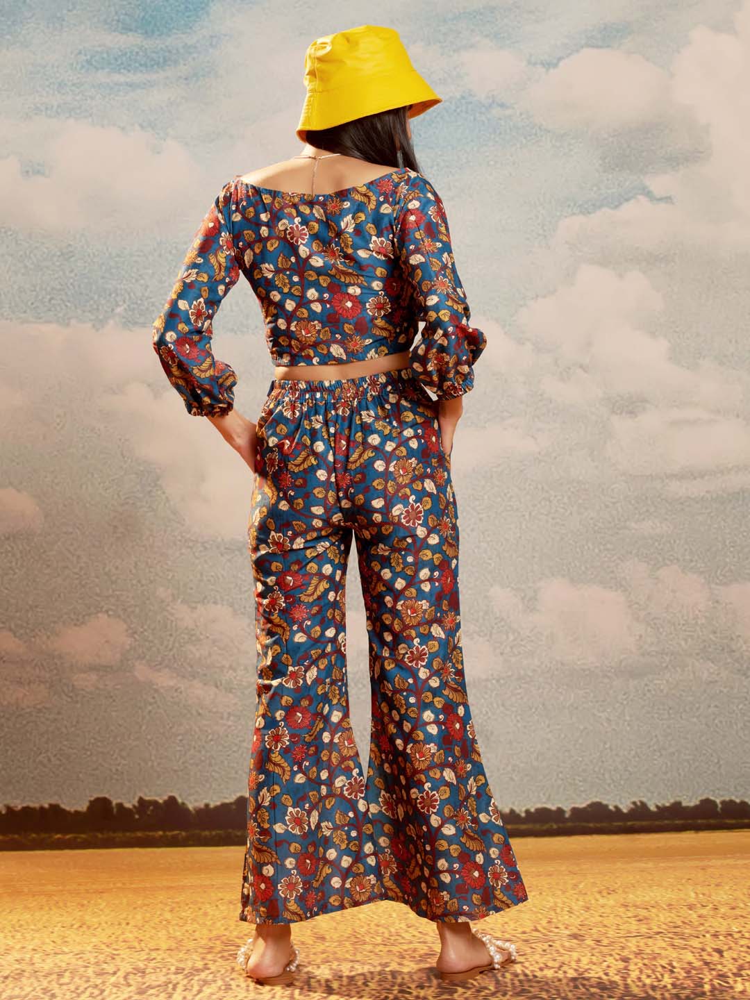 Multicolor Floral Print Muslin Straight Co-Ord Set