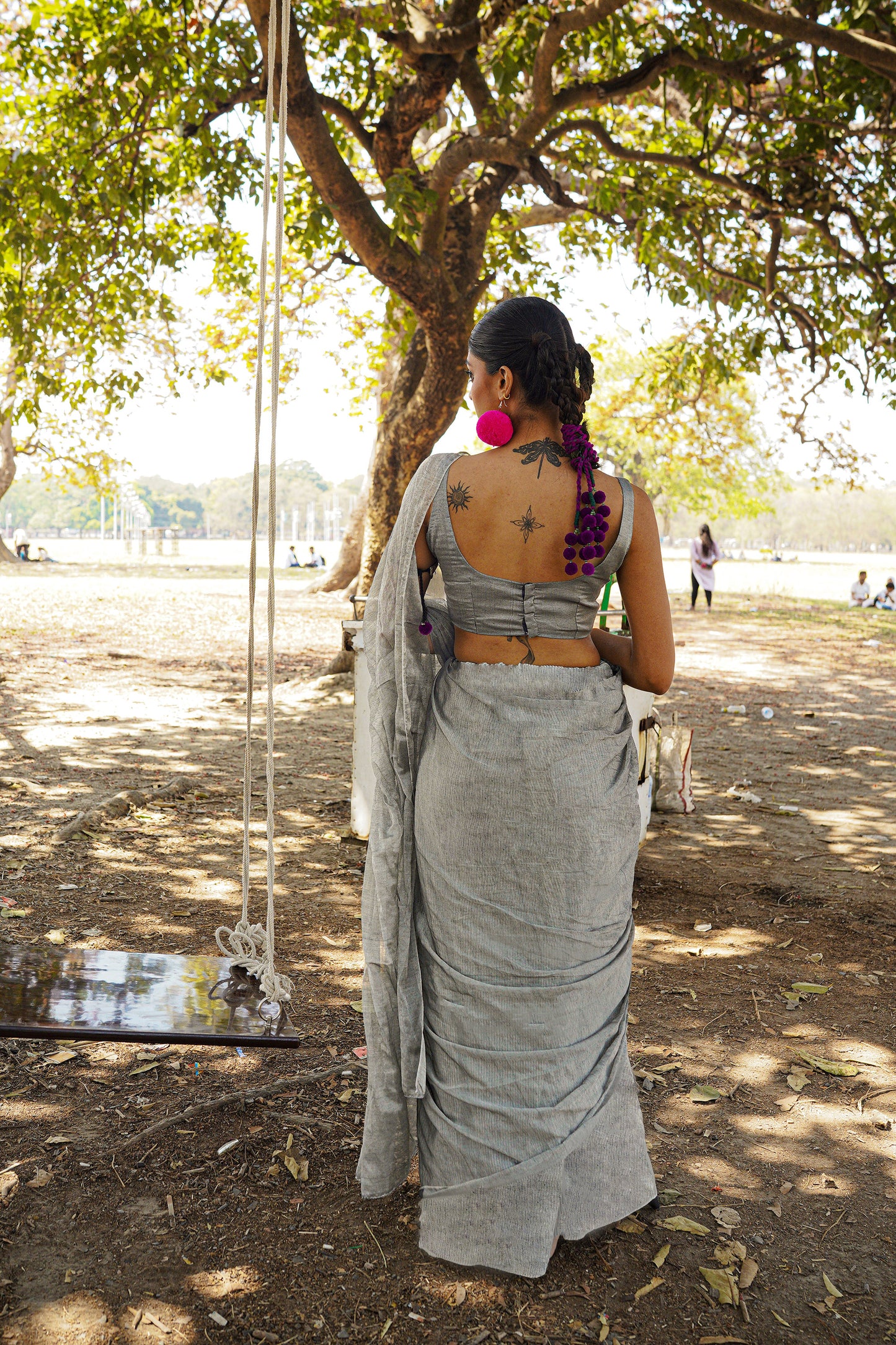 Cola Ice Gola | Grey Handloom Cotton Silk Saree