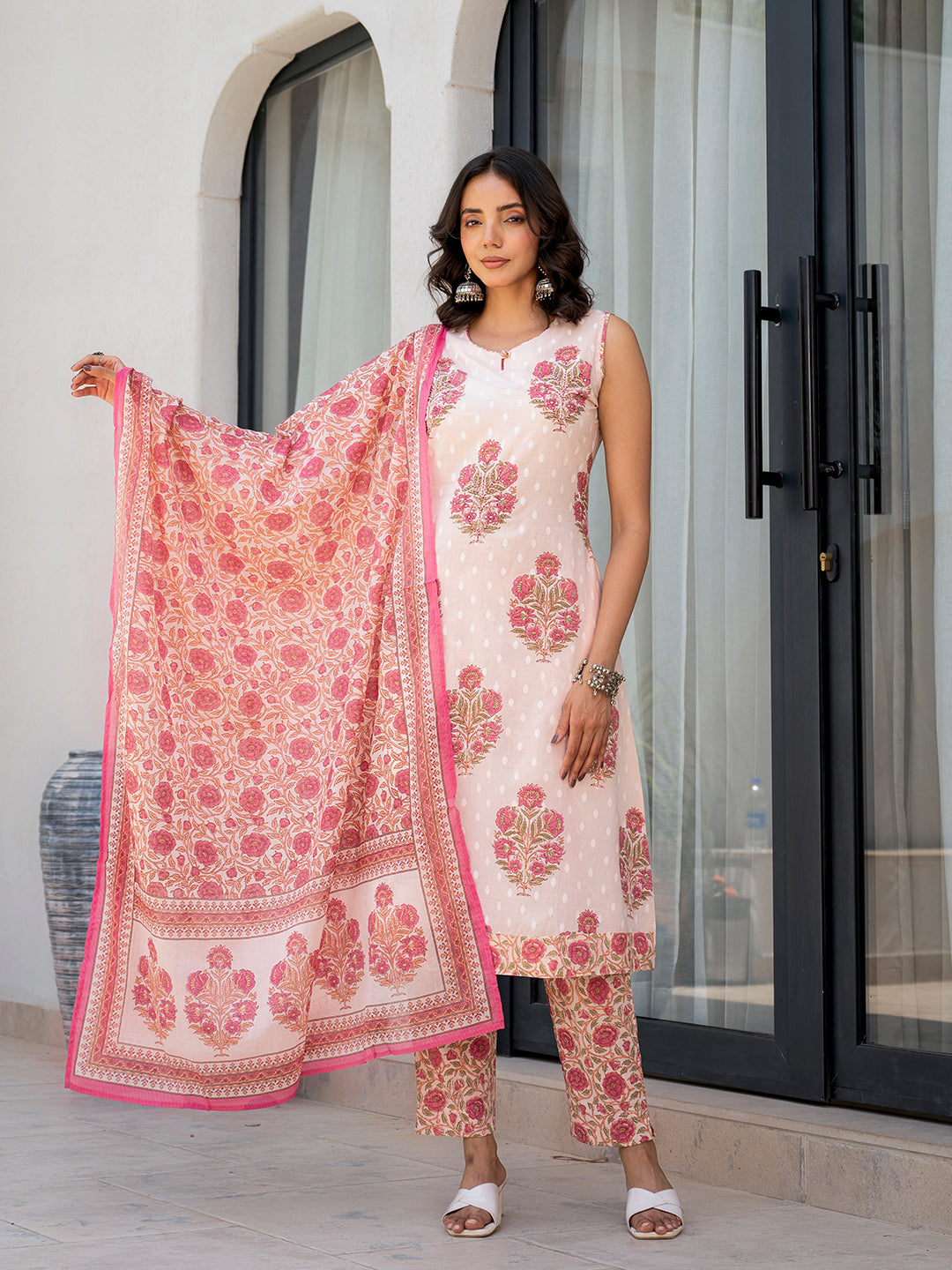 Pink Floral Printed Cotton Straight Fit Kurta Pant Set