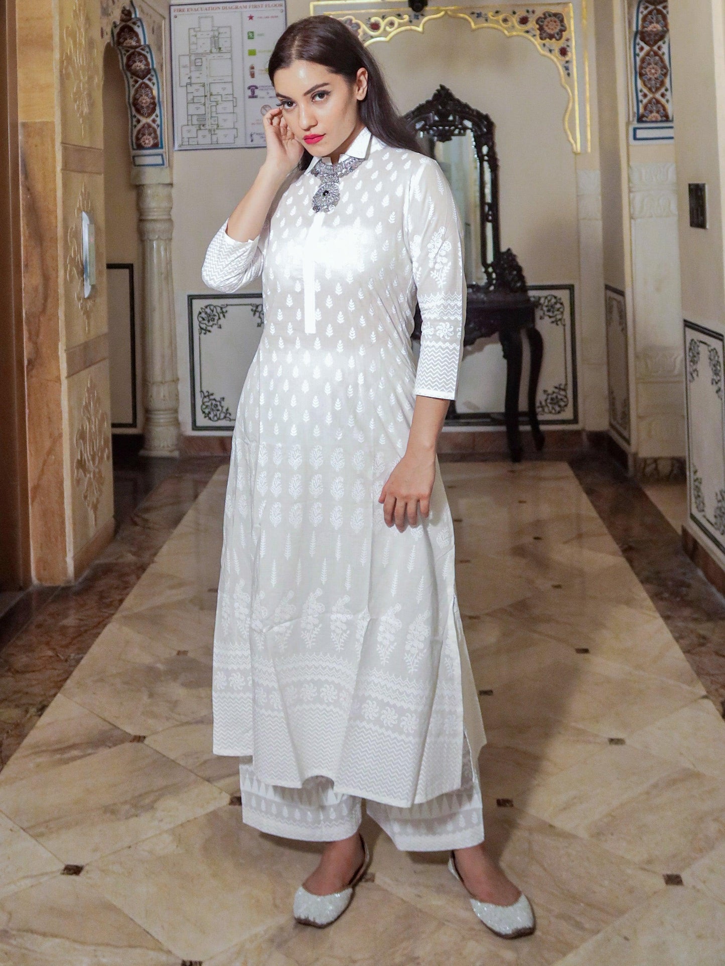 Divena White Printed Cotton Kurti With Palazzo - divenaworld.com