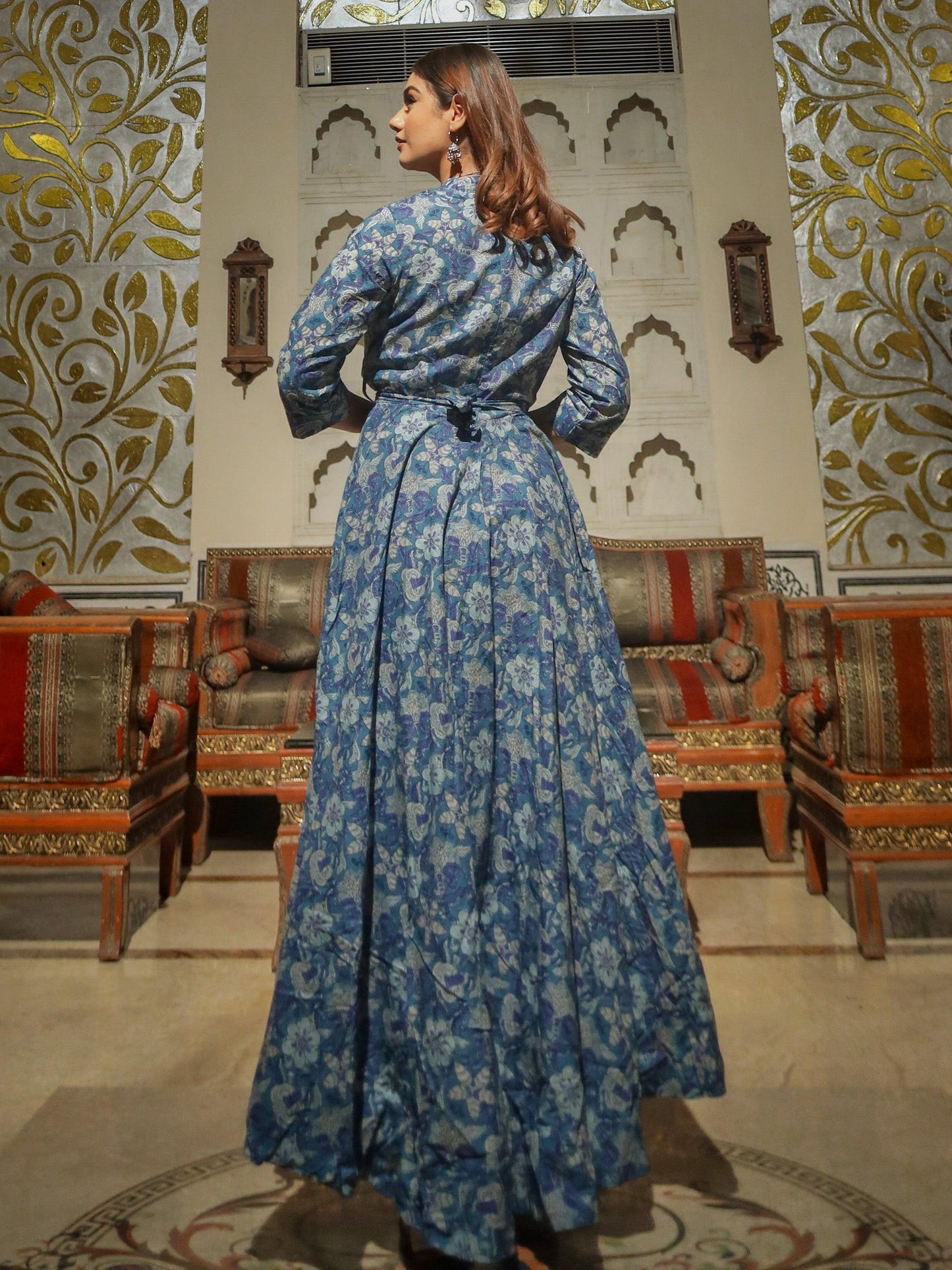 Divena Indigo Blue High Low Flared Kurta with Belt - divenaworld.com