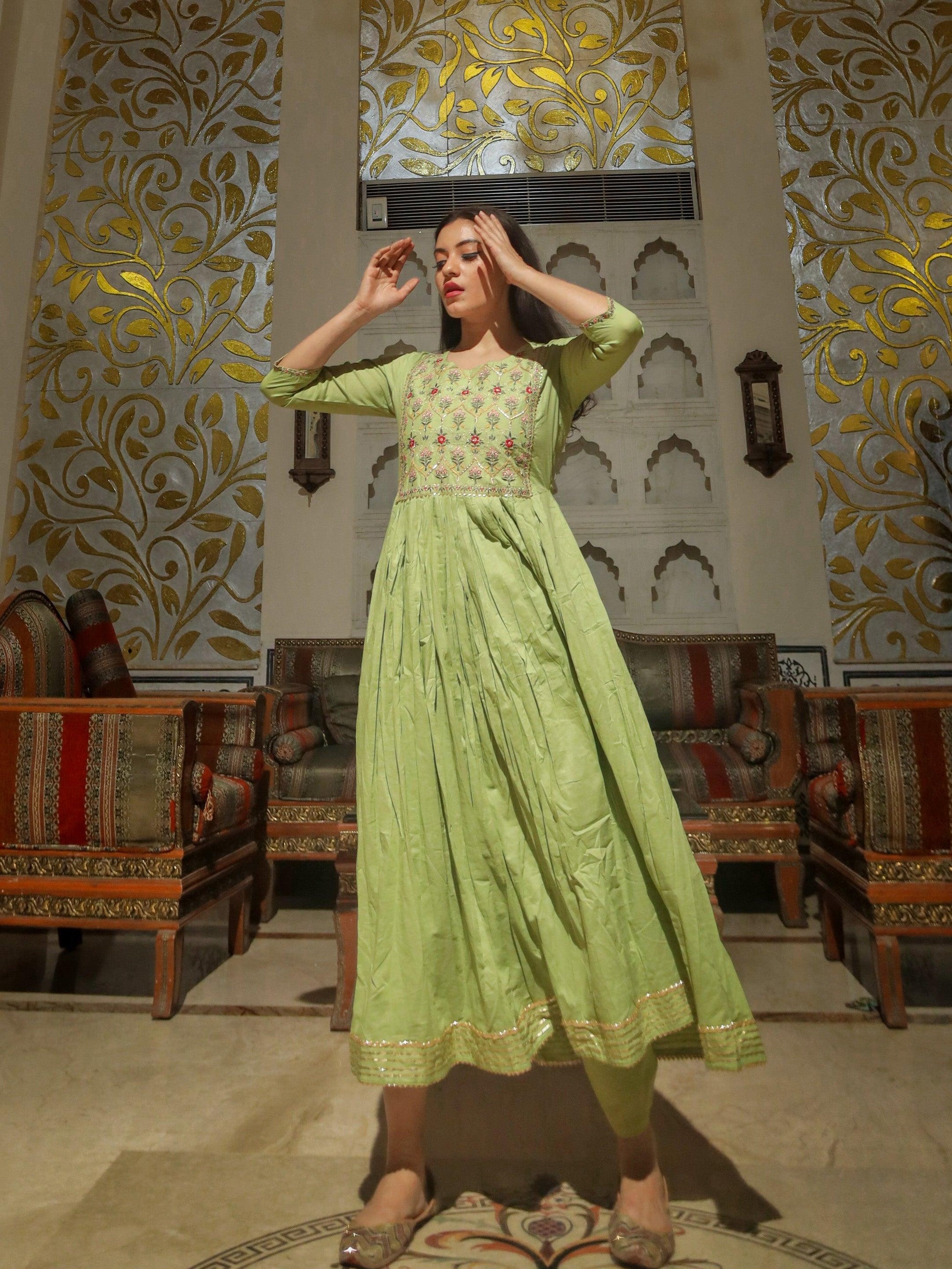 Divena Green Cotton Kurta Pant Set - divenaworld.com