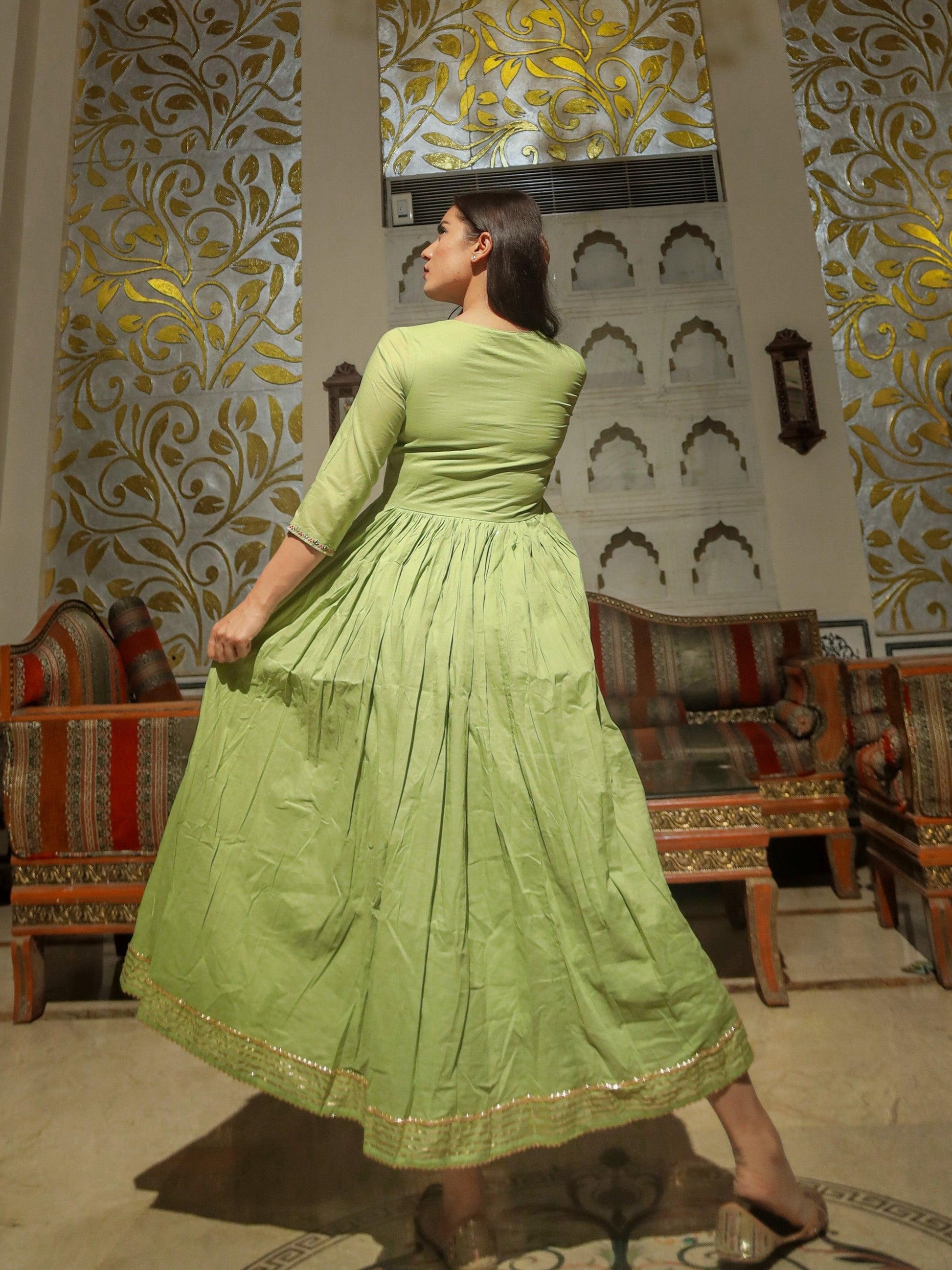 Divena Green Cotton Kurta Pant Set - divenaworld.com