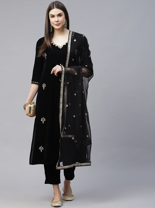 Black Velvet hand work Kurta pant With Net Dupatta set