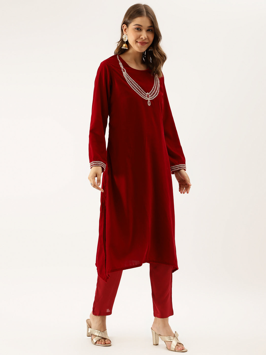 Maroon Plain Velvet Bead work Embroidered Kurta Set with Organza Dupatta