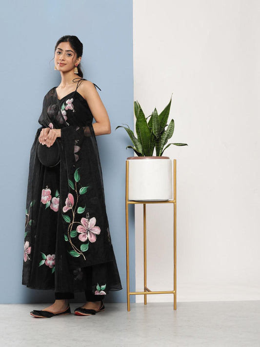 Divena Black Hand Painted Floral Organza Anarkali Kurta Pant Set with Dupatta - divena world-Mohi