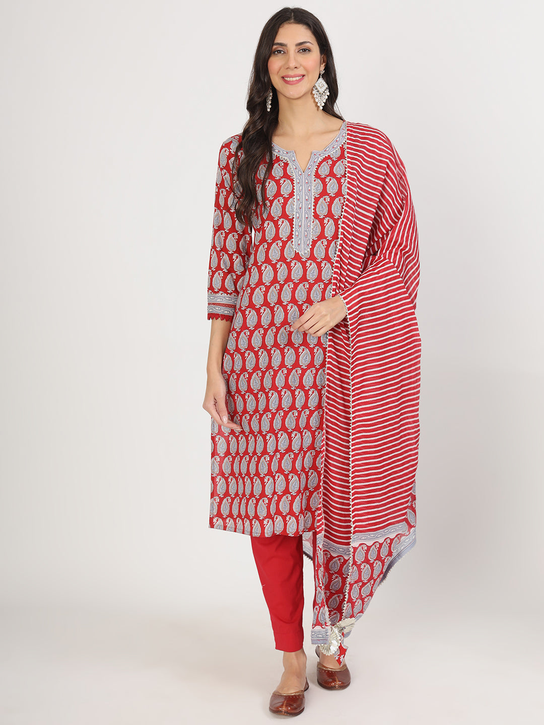 Maroon Paisley Print Cotton Kurta pants with Dupatta set