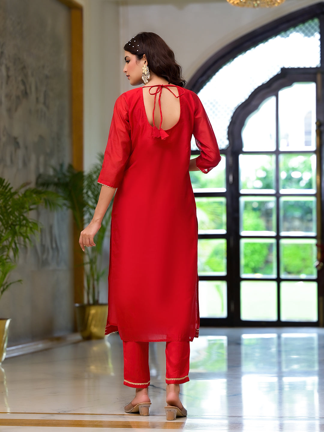 Red Embroidered Chanderi Silk Kurta pants with Banarashi Dupatta