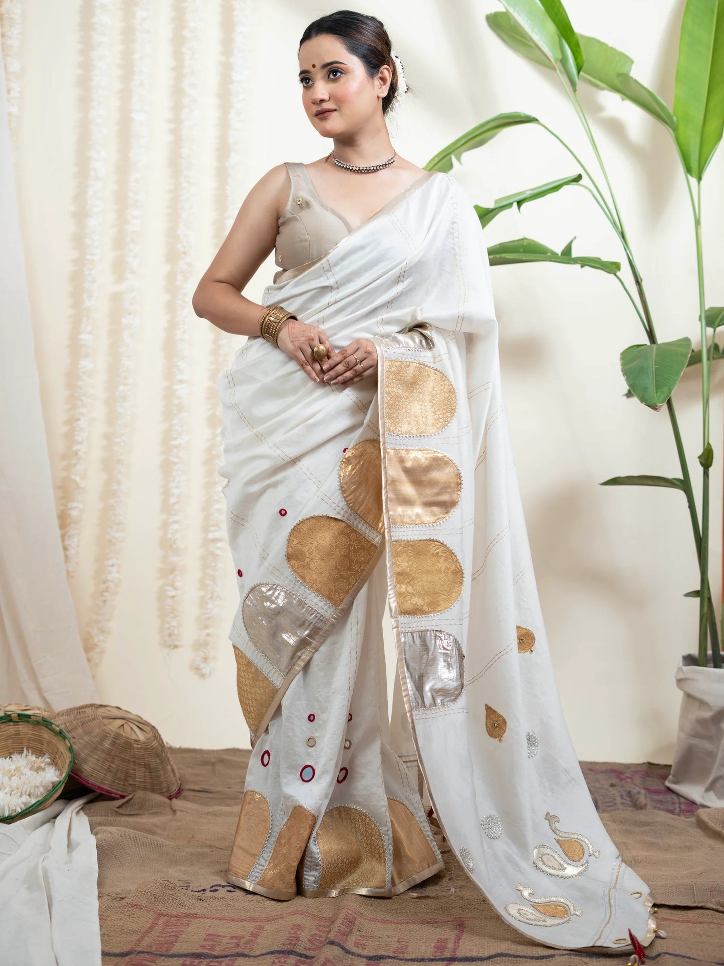 Jugni White Saree