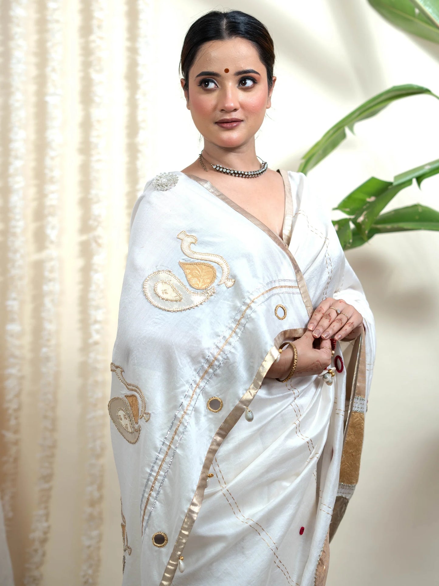 Jugni White Saree