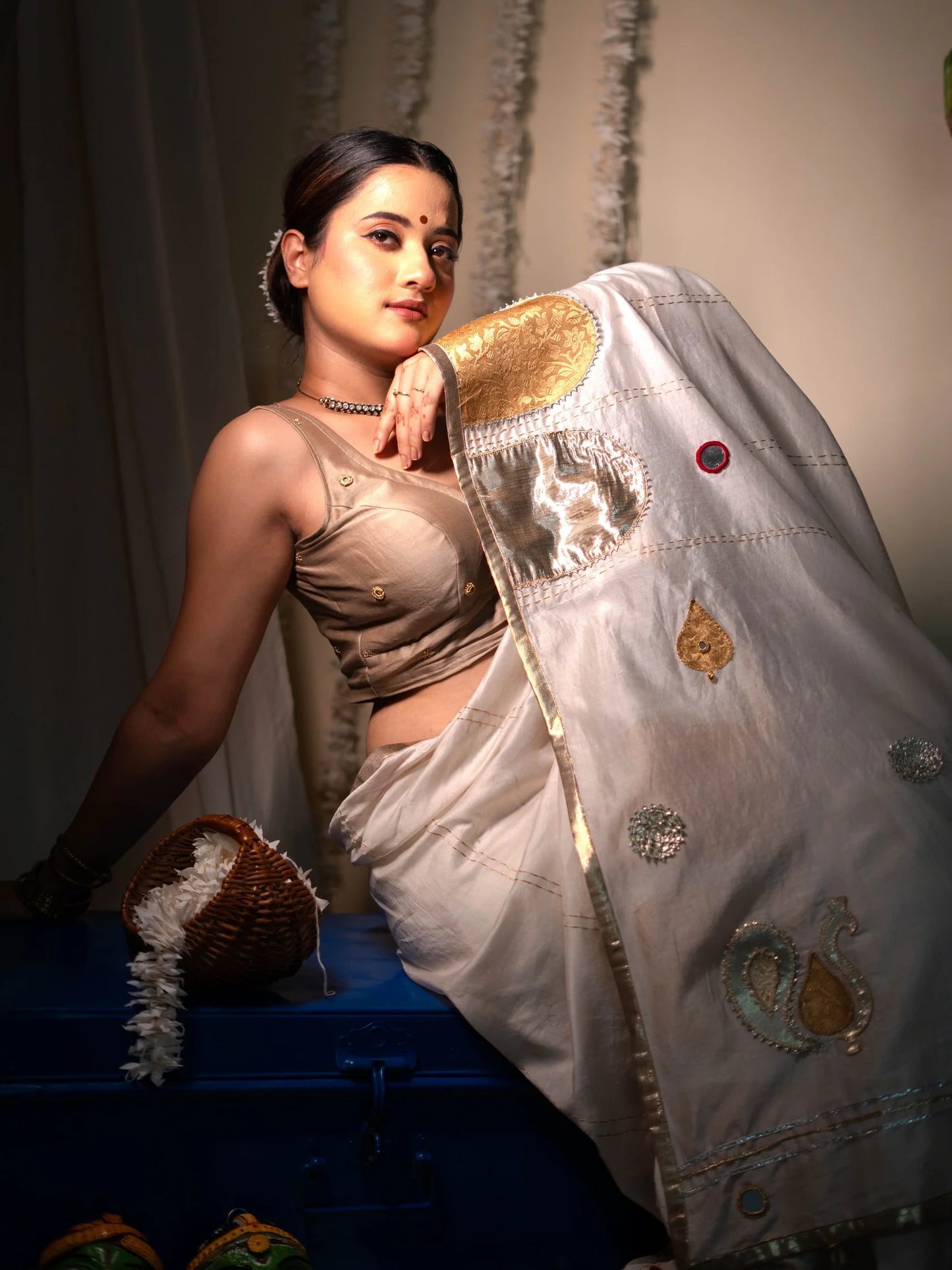 Jugni White Saree