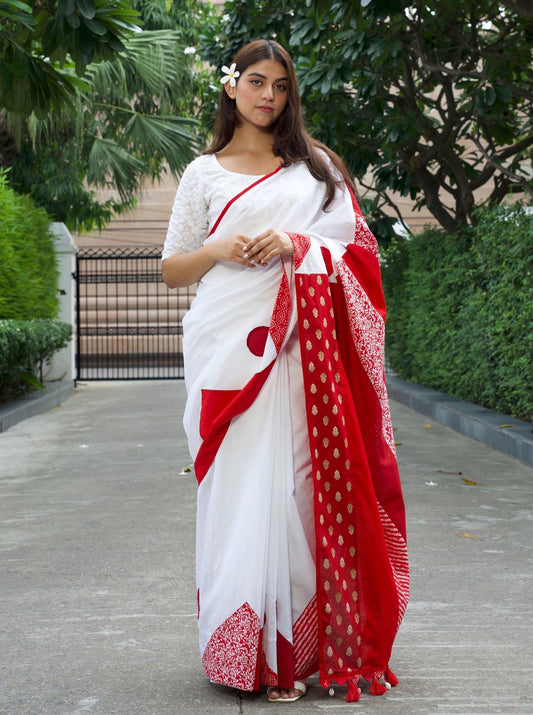 अतरंगी Red EleganceSaree