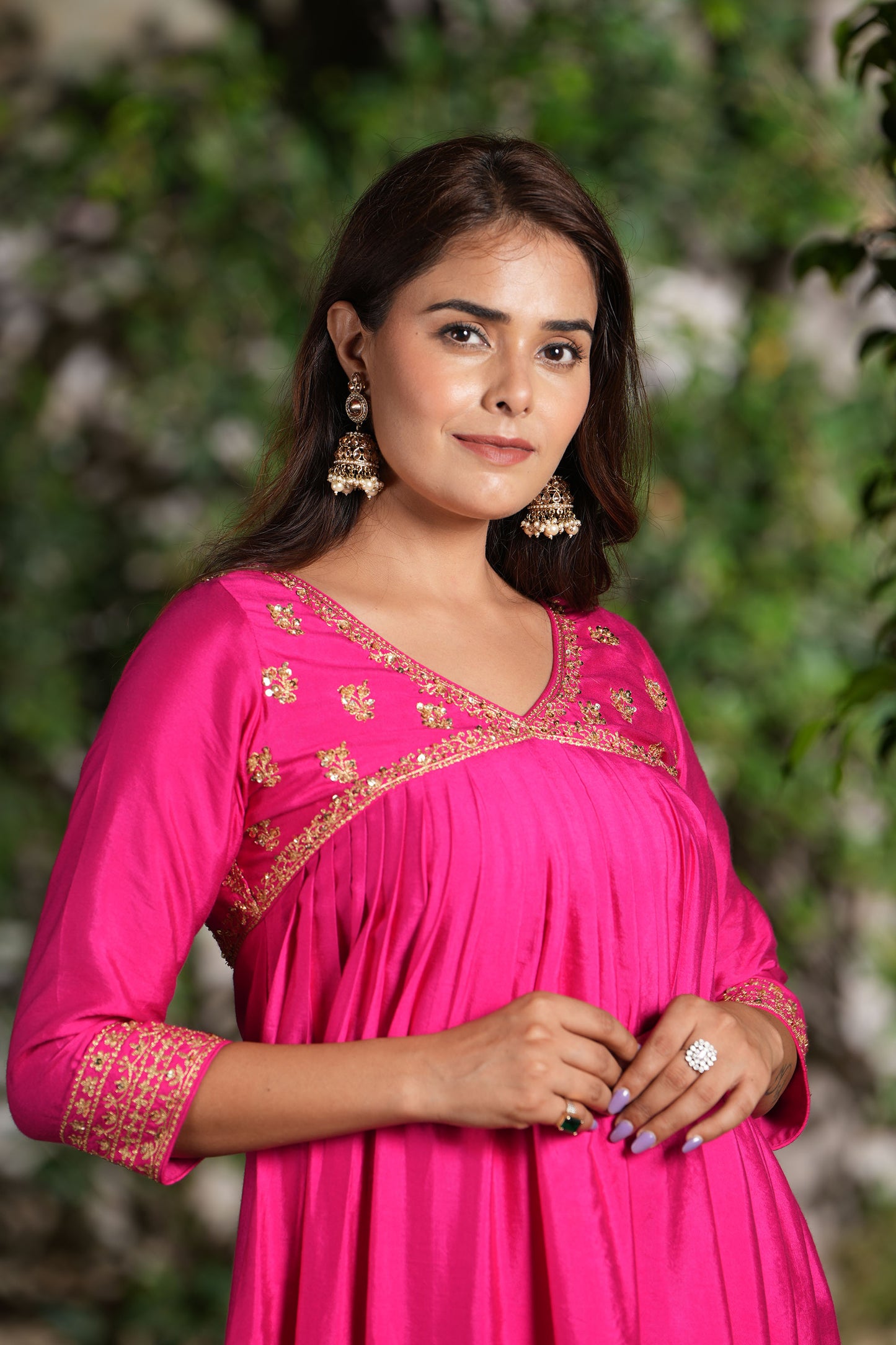 Beetroot Hi-Lo V neck embroidered Pink kurta set