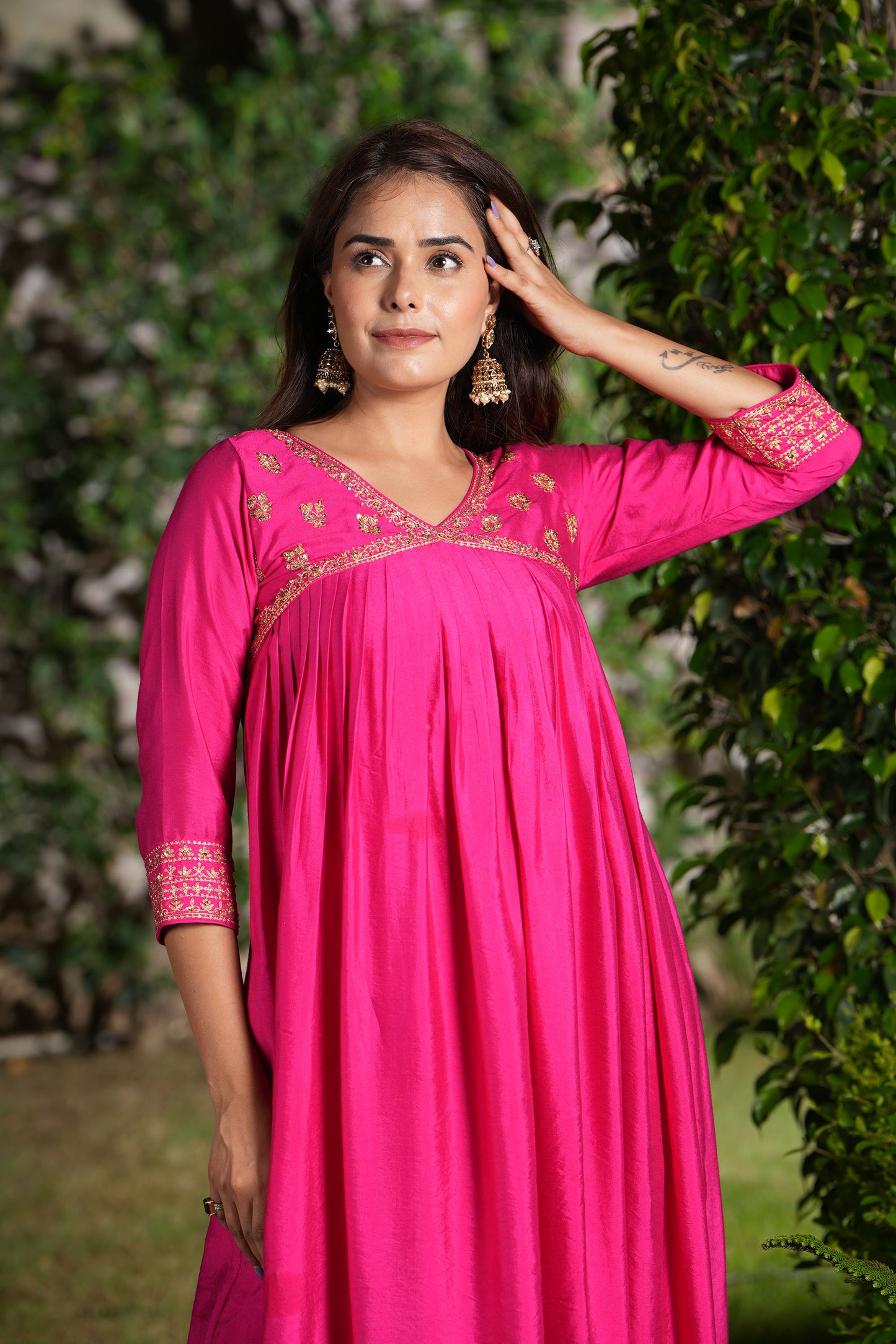 Beetroot Hi-Lo V neck embroidered Pink kurta set