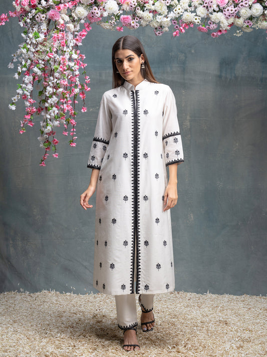 Ivory And Black All Over Embroidered Motifs Kurta Pant Set
