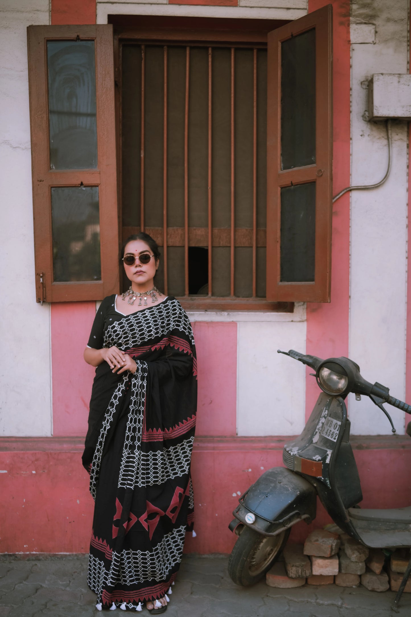 Retro Black - Handblock Print Natural Dyed - Mulmul Cotton Saree