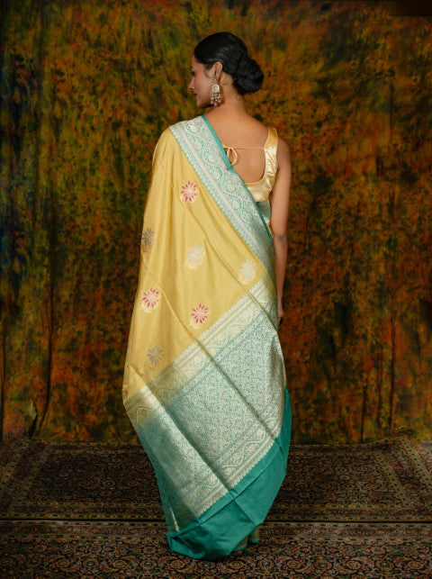 Mehdi Green Katan Pure Silk Saree - Panaya