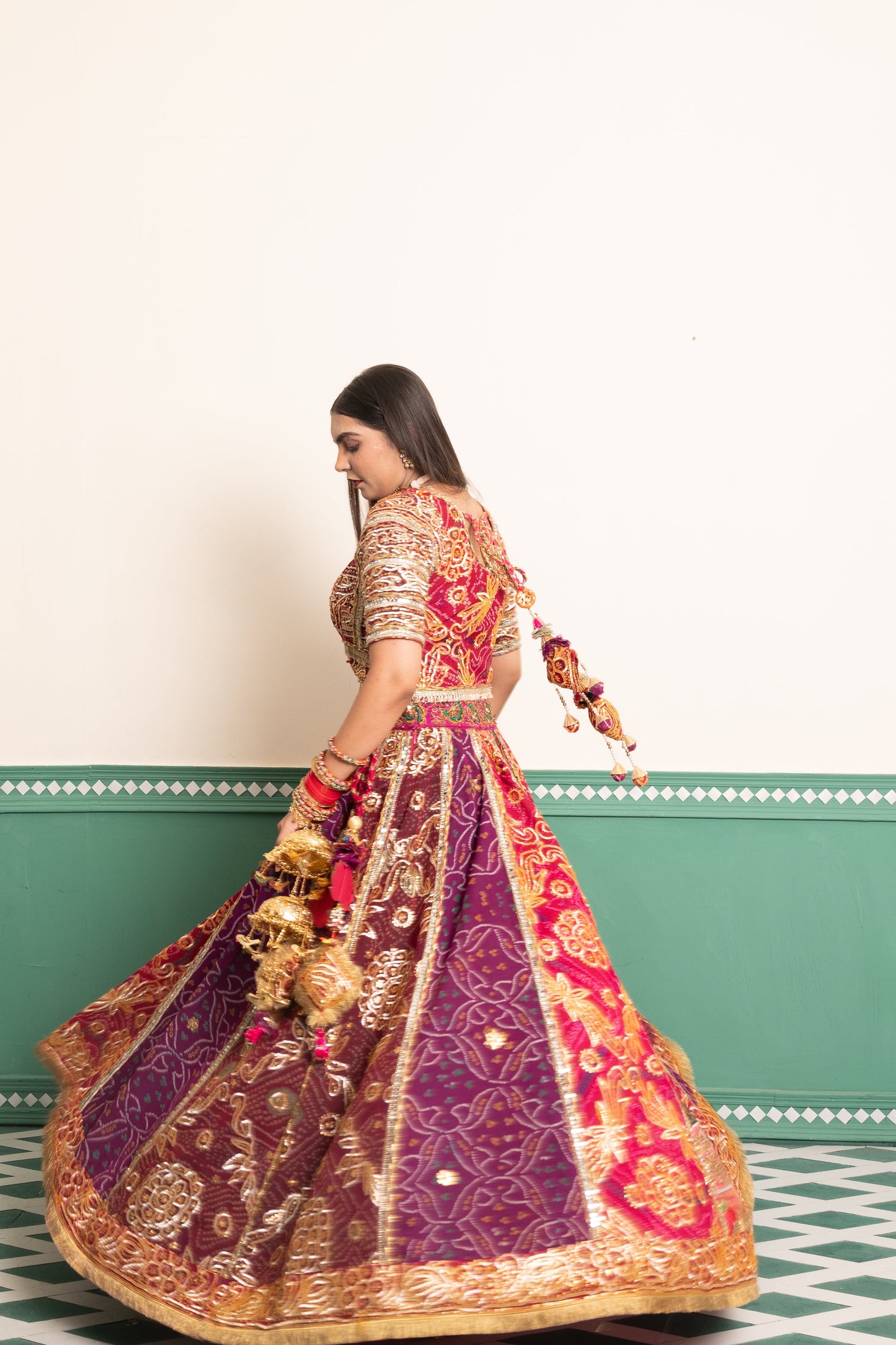 Regal Orchid Bandhani Lehenga Set