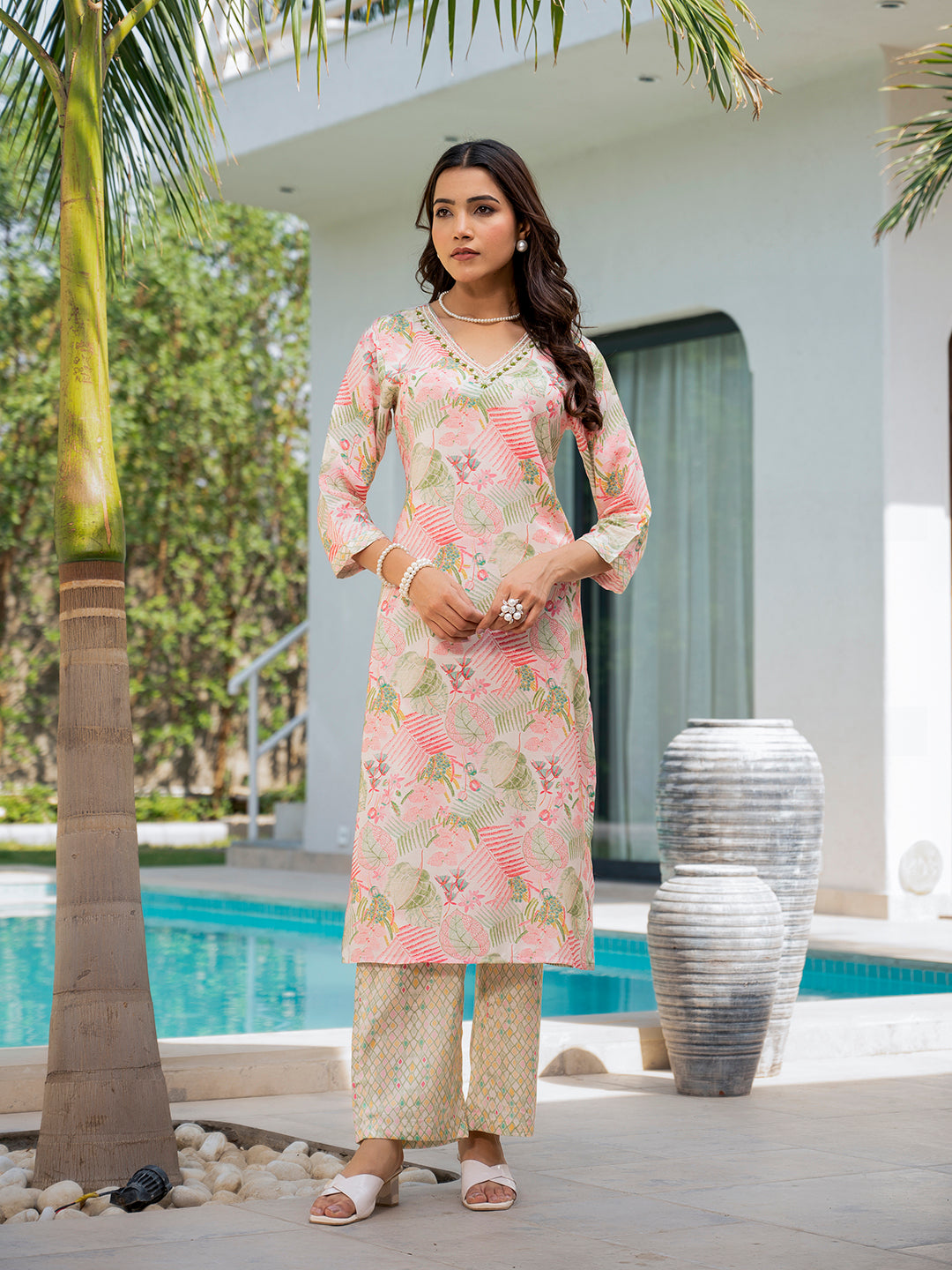 Cream Embroidered & Floral Print Muslin Kurta Set