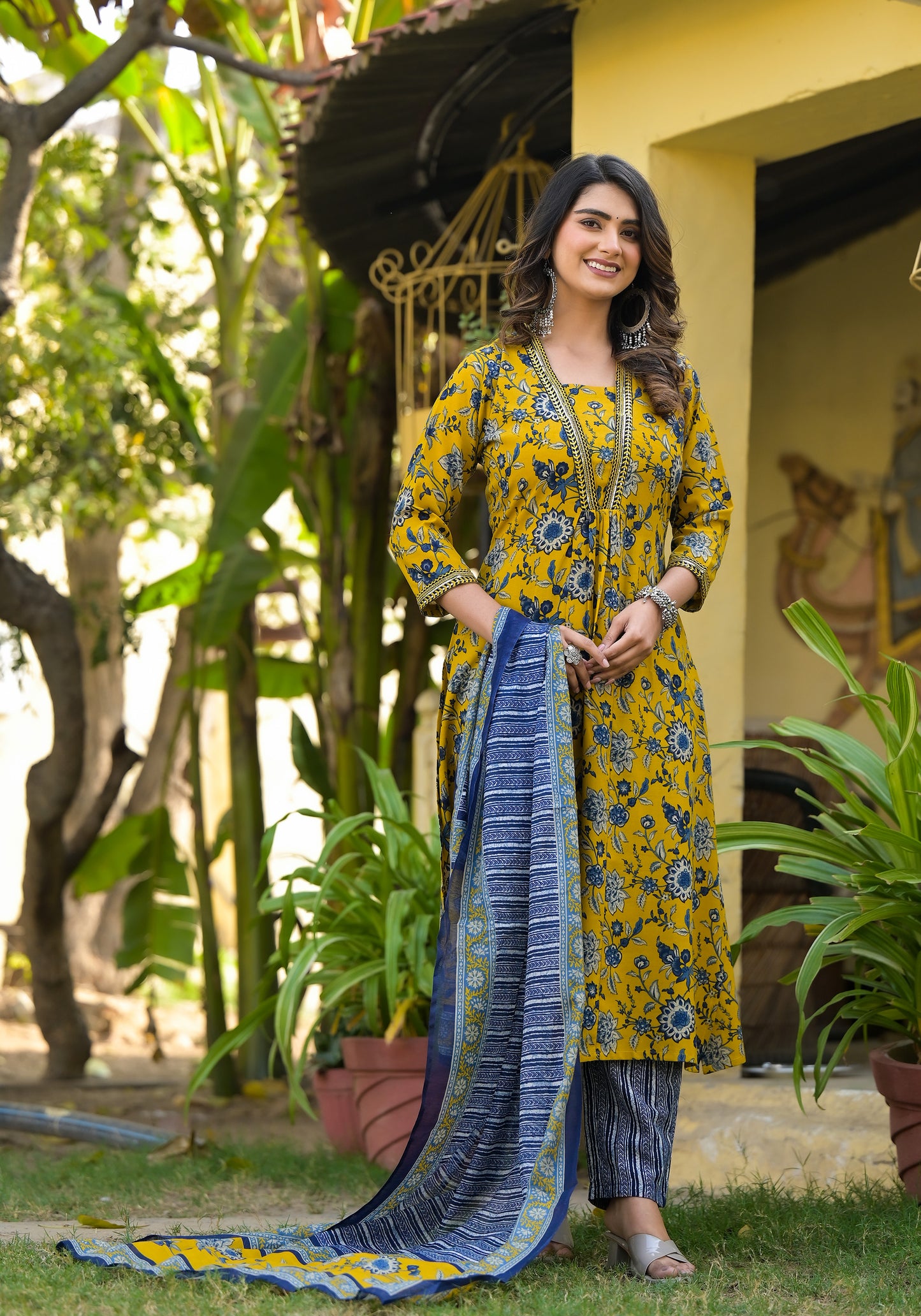 Women Yellow And Blue Printed Viscose Rayon Kurta, Pant And Dupatta Set