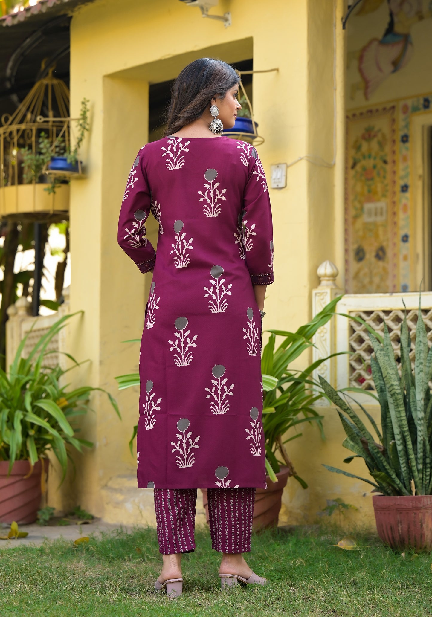 Women Purple Printed Viscose Rayon Kurta, Pant And Dupatta Set