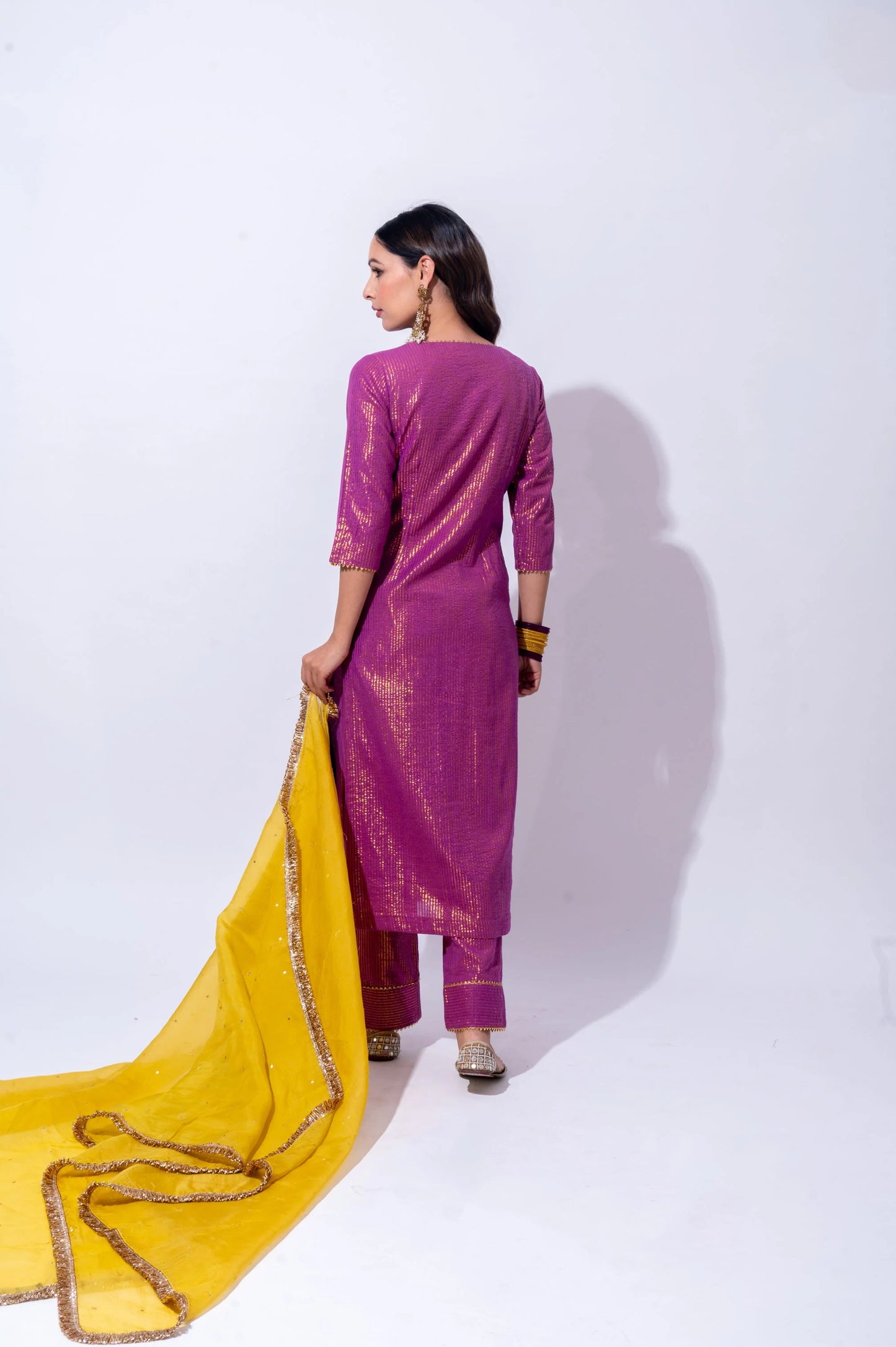 Bulbul Zari Kurta Set