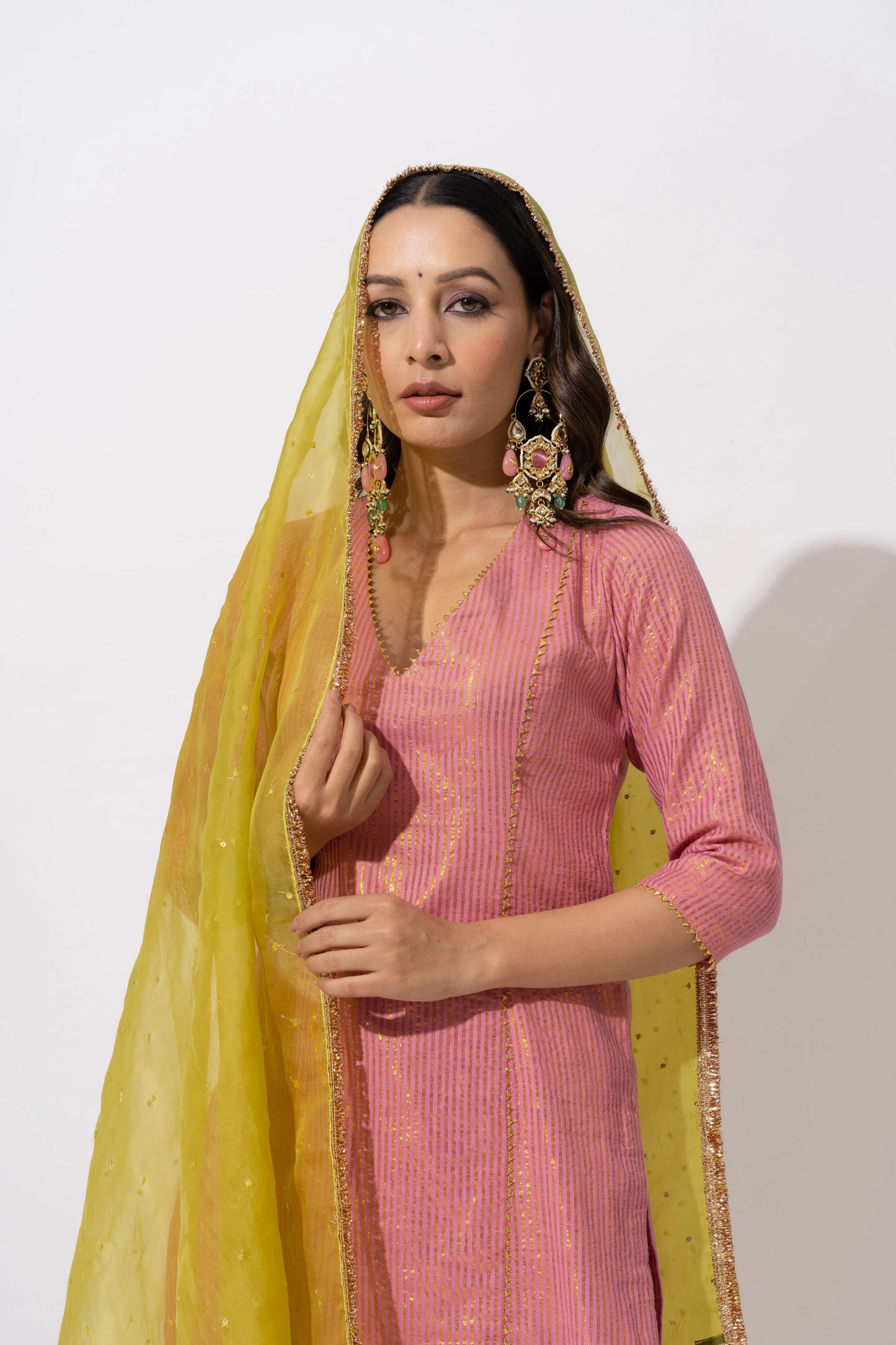 Aisha Zari Kurta Set