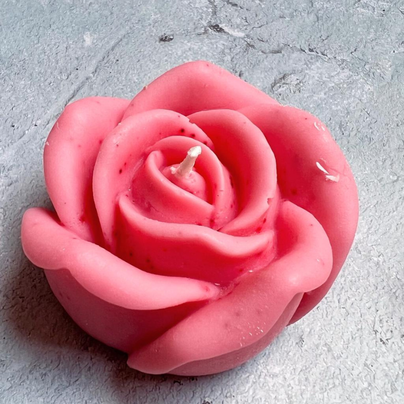 Rose Candle  By Rank Never Retire