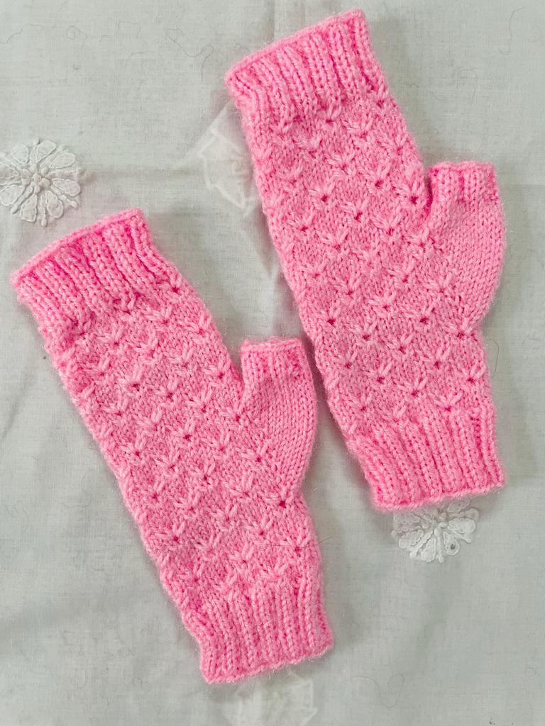 Woollen Pink Fingerless Mittens